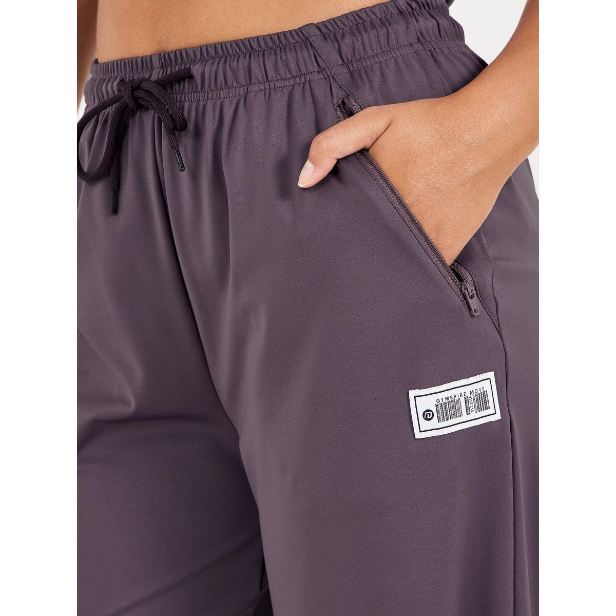 Styli Gymspire Edition - Label Dual Pocket Drawstring Joggers-women-clothing-sportswearandactivewear-bottoms-image-3
