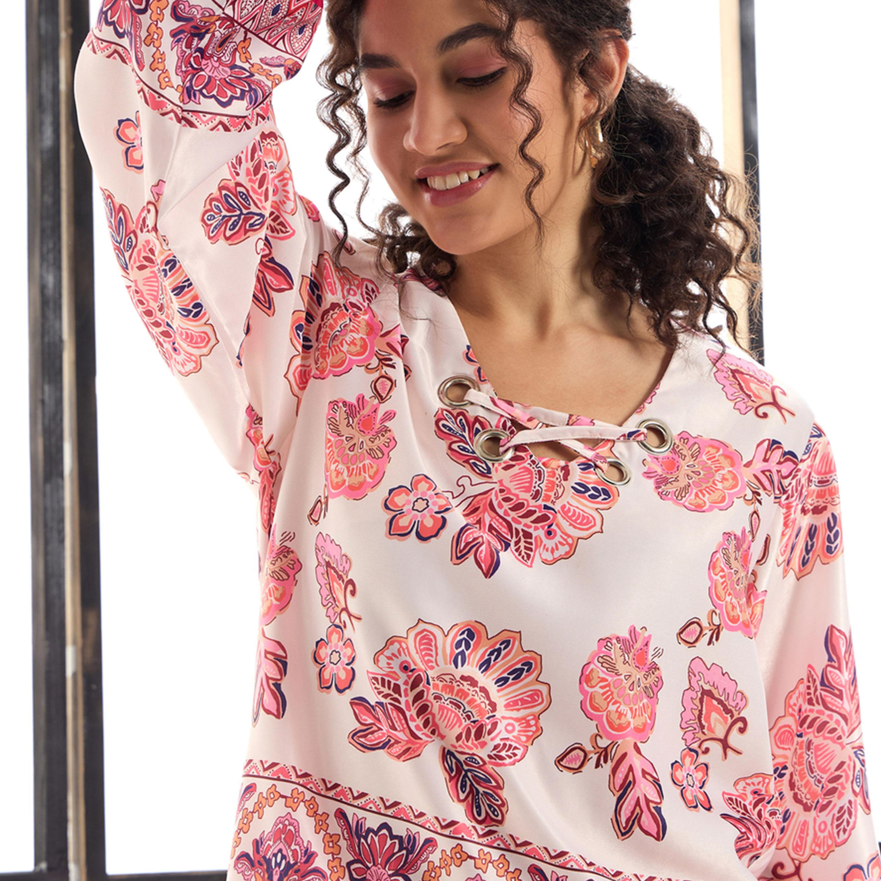 طقم منسق من بنطال وبلوزة بطبعة زهور ساسافراس × ستايلي-women-clothing-coordsets-image-4