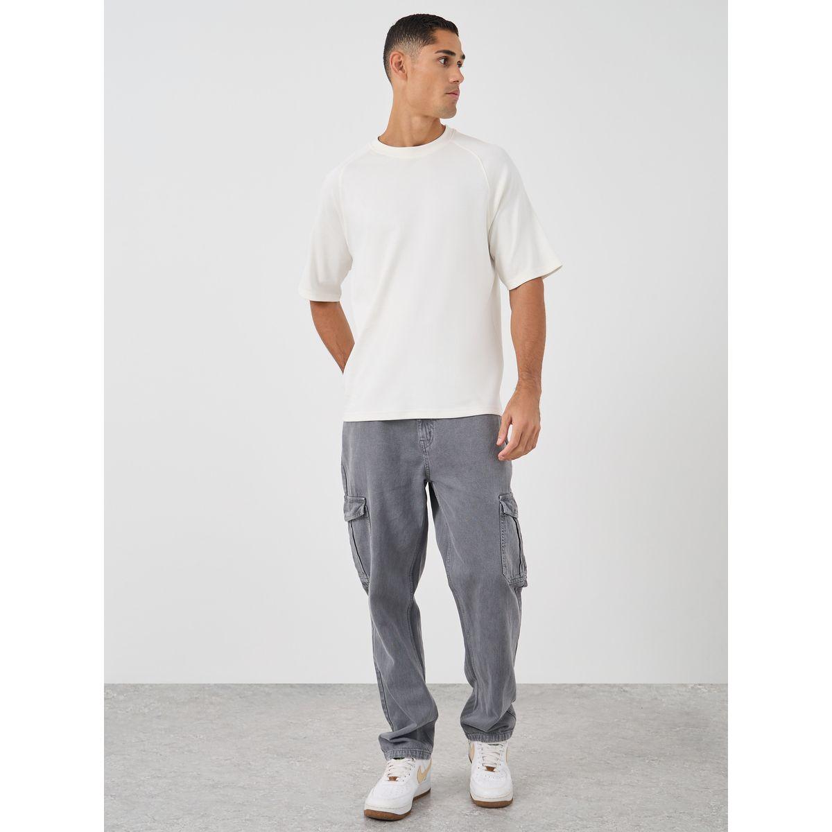 Styli Men Solid Raglan Sleeves Oversized T-Shirt-men-clothing-tshirtsandpolos-tshirts-image-2