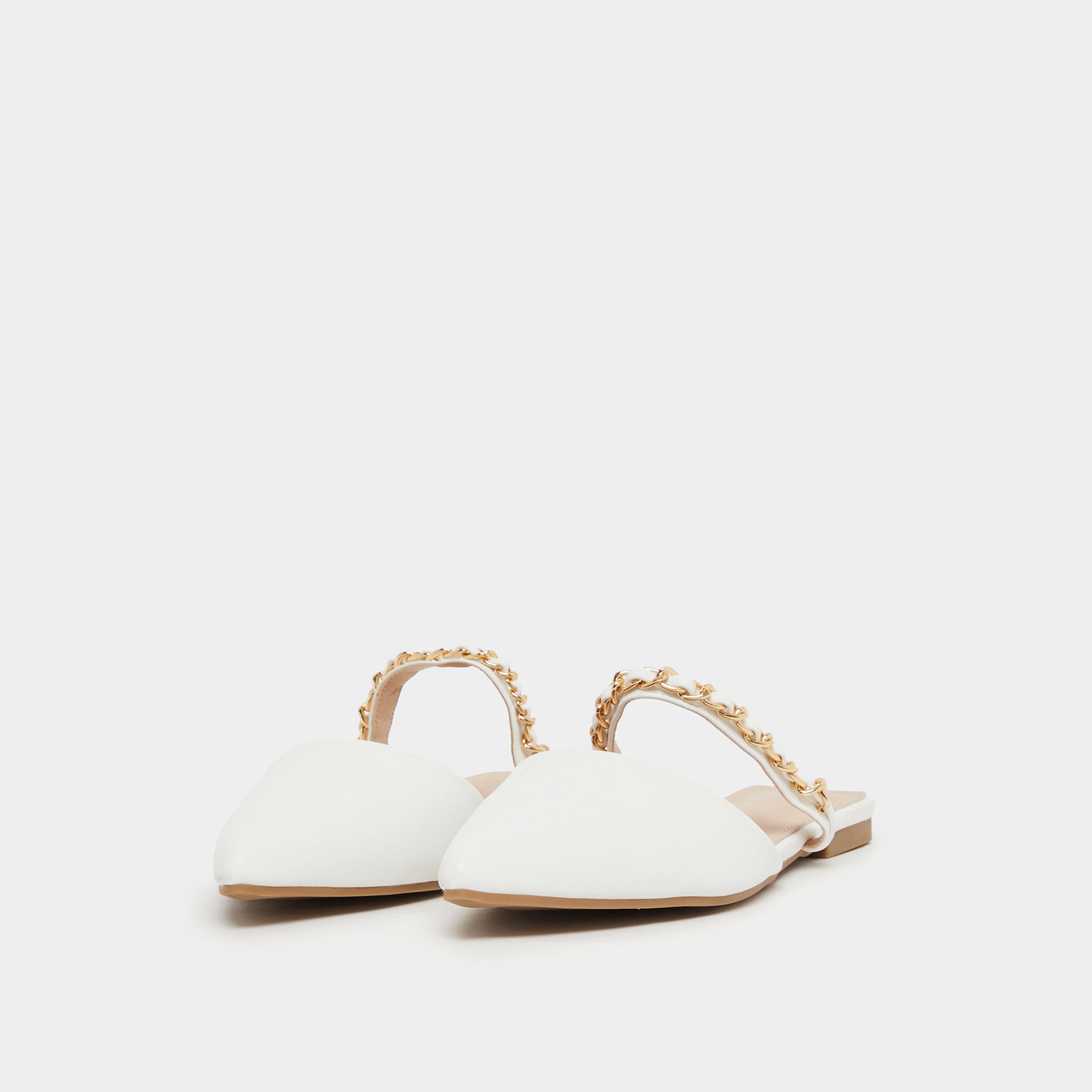ستايلي - حذاء سهل الارتداء بمقدمة مدببة وتفاصيل سلسلة-women-shoes-flats-mules-image-2