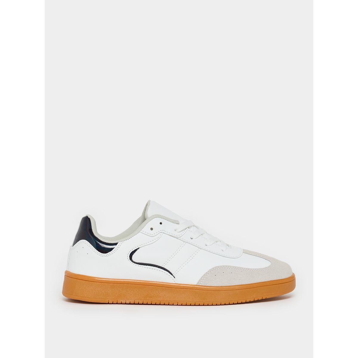 Styli Retro Sole Low Top Lace Up Sneakers-men-shoes-sneakers-image-1