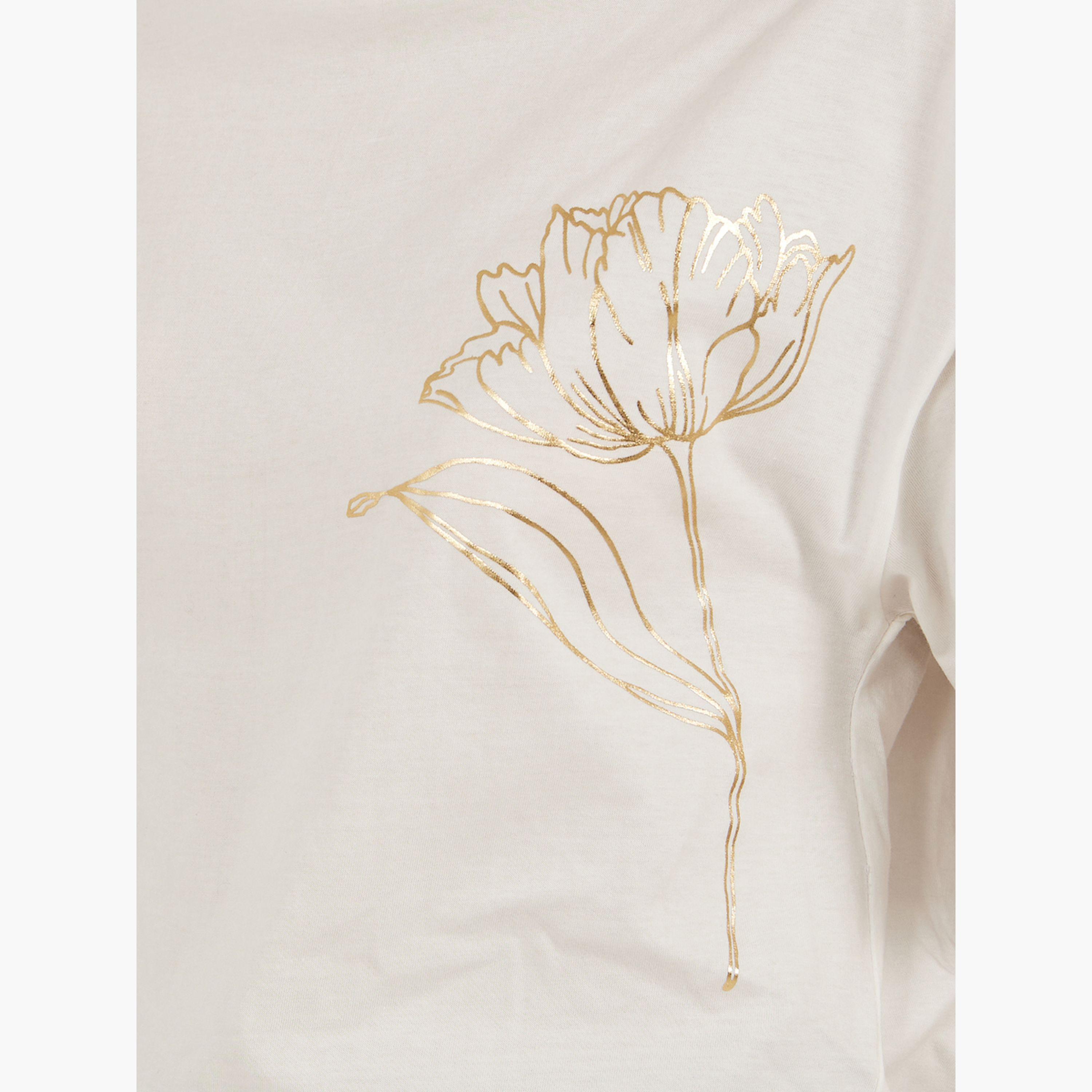 Styli Graphic Print Oversized Round Neck T-Shirt-women-clothing-tshirts-image-4