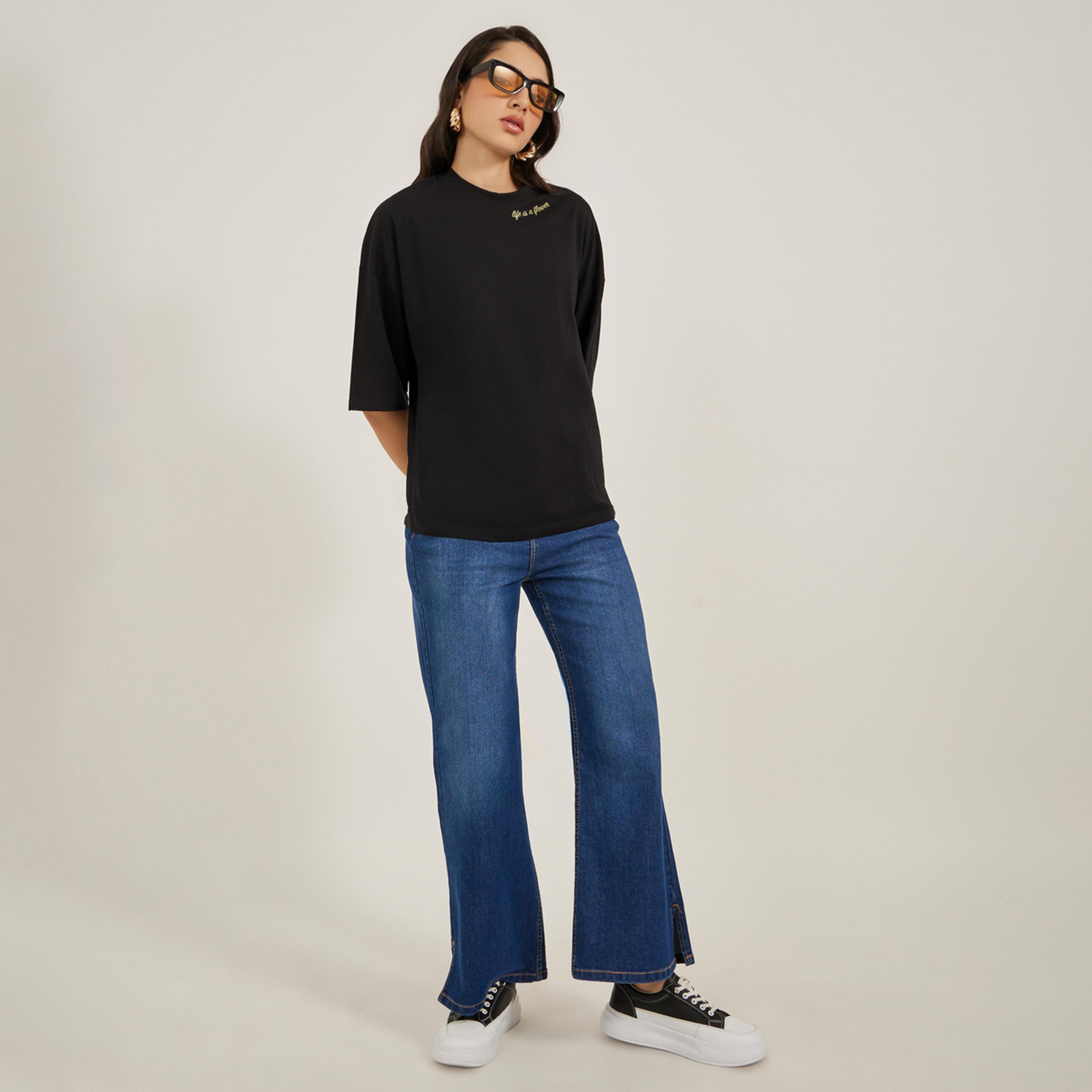 ستايلي - تي شيرت كبير الحجم بطبعة جرافيكية ورقبة دائرية-women-clothing-tshirts-image-6