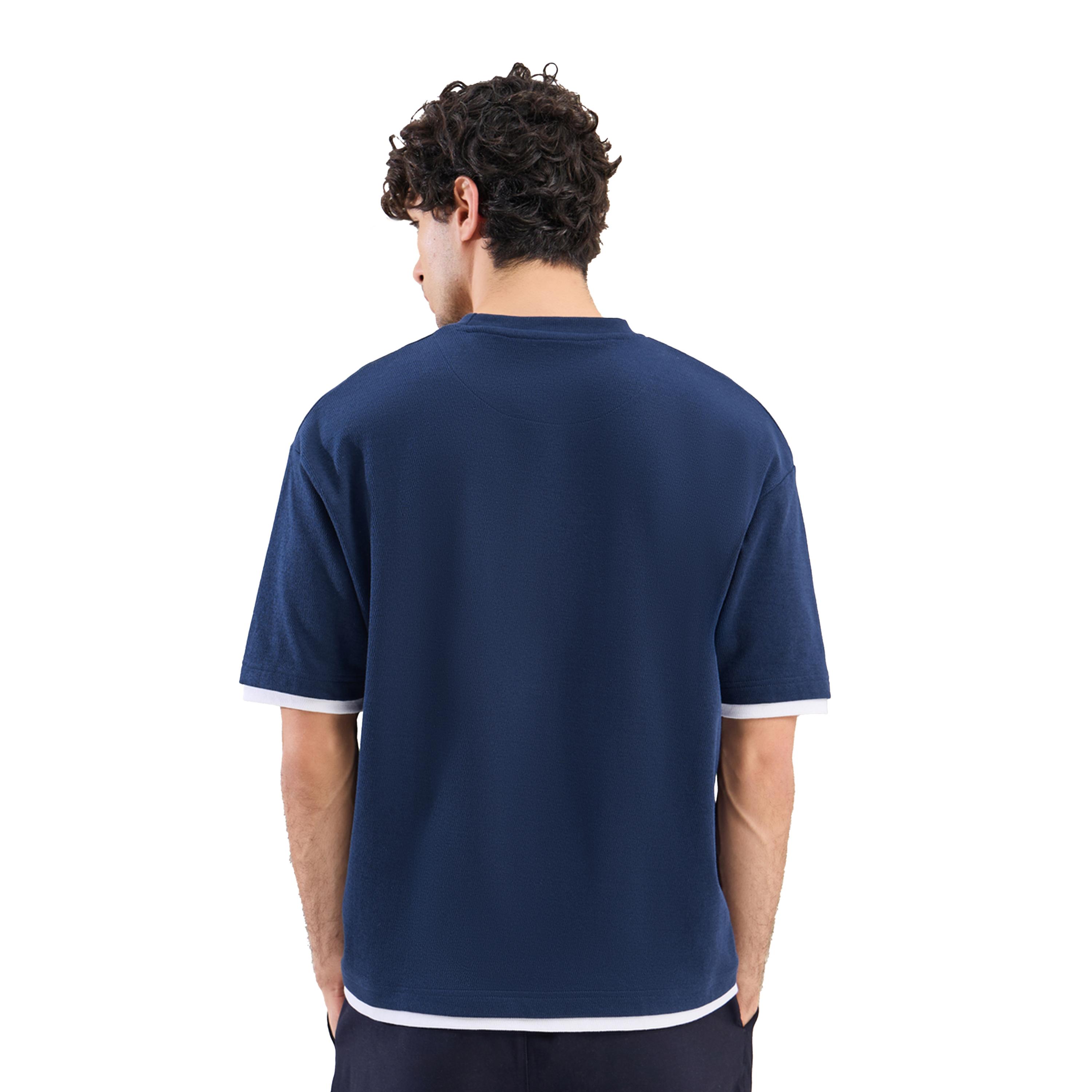 ستايلي- تي شيرت سادة بتفاصيل متباينة ومقاس كبير-men-clothing-tshirtsandpolos-tshirts-image-4