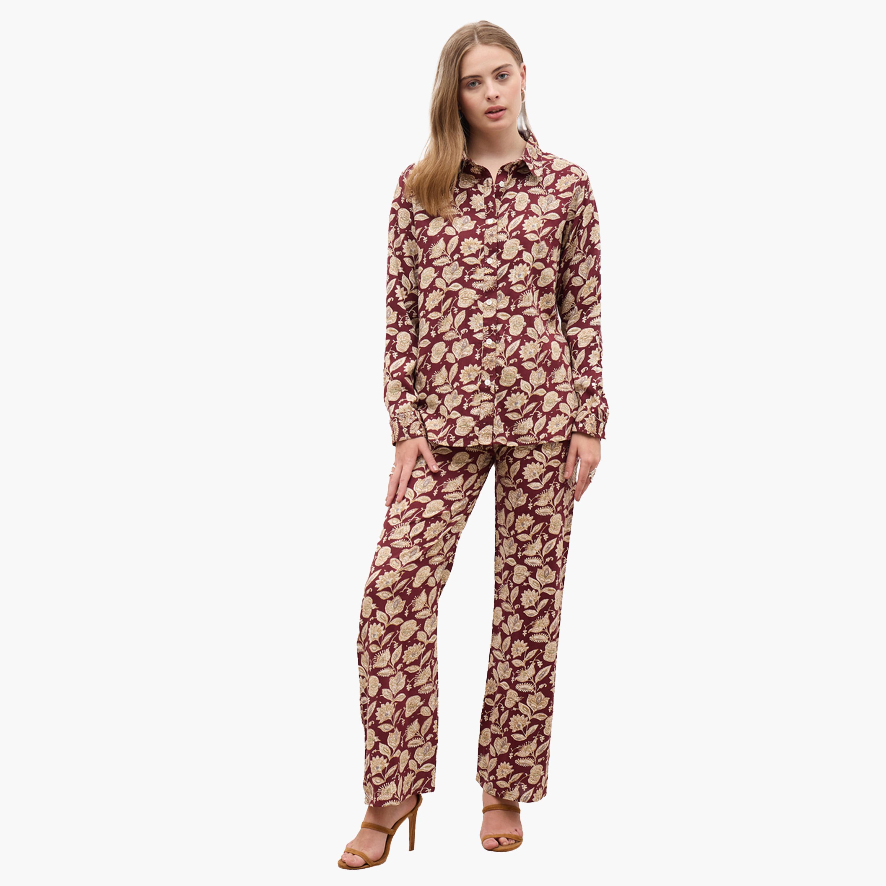 ستايلي-  قميص بأكمام طويلة مطبوع بوهيمي وبنطلون مستقيم-women-clothing-coordsets-image-2