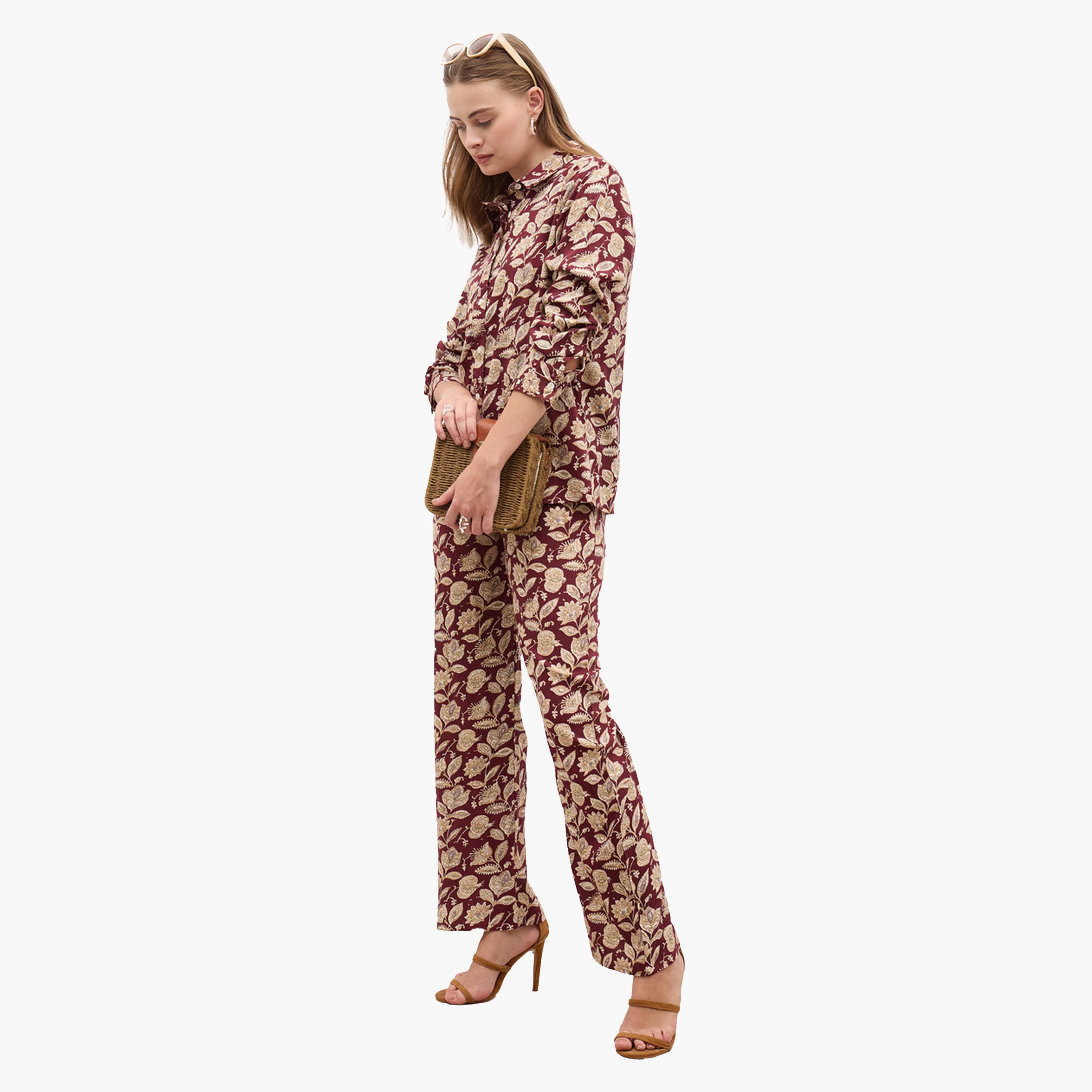 ستايلي-  قميص بأكمام طويلة مطبوع بوهيمي وبنطلون مستقيم-women-clothing-coordsets-image-3