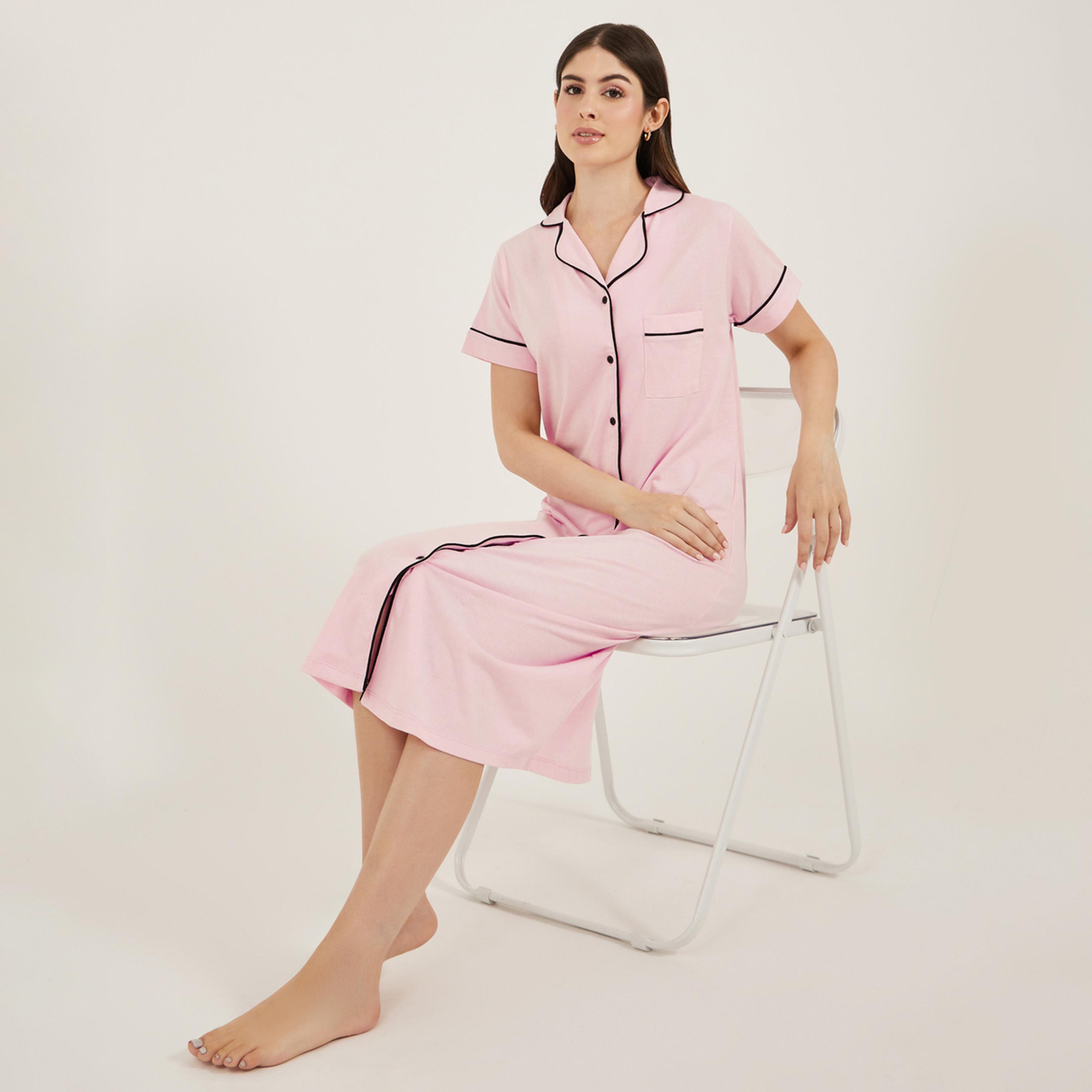 ستايلي - قميص نوم بأزرار وجيب وحواف متباينة-women-clothing-nightwear-nighties-image-1
