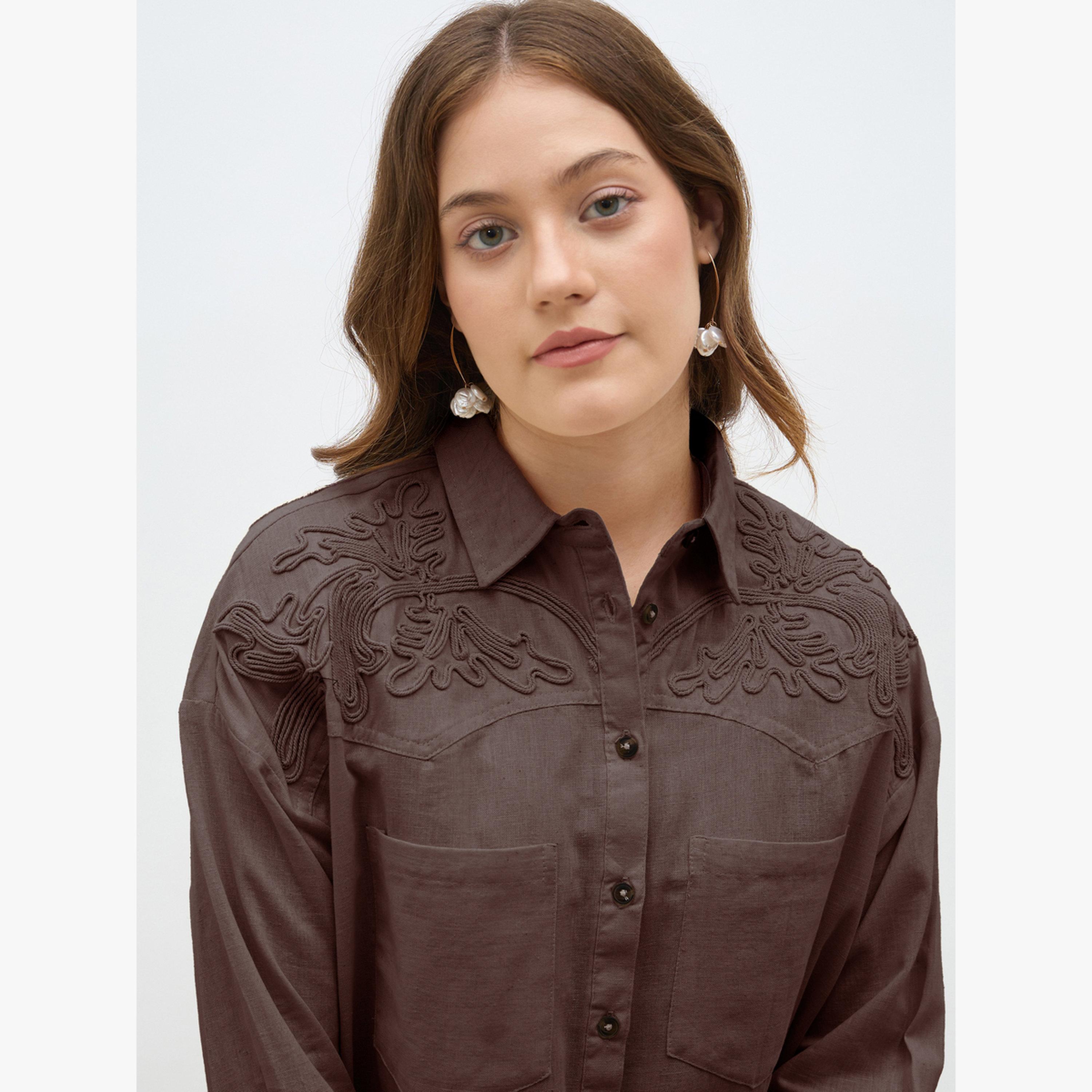 قميص قصة واسعة بتفاصيل تطريز متجانسة-women-clothing-shirtsandblouses-shirts-image-2