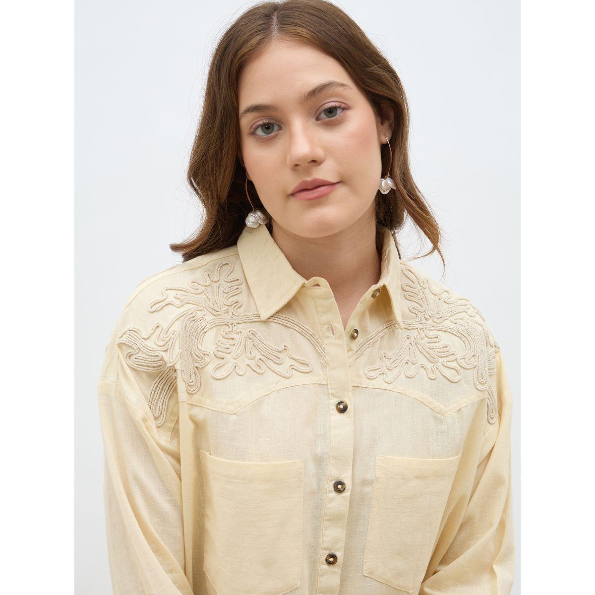 بلوزة فضفاضة بتفاصيل مُطرزة-women-clothing-shirtsandblouses-shirts-image-4