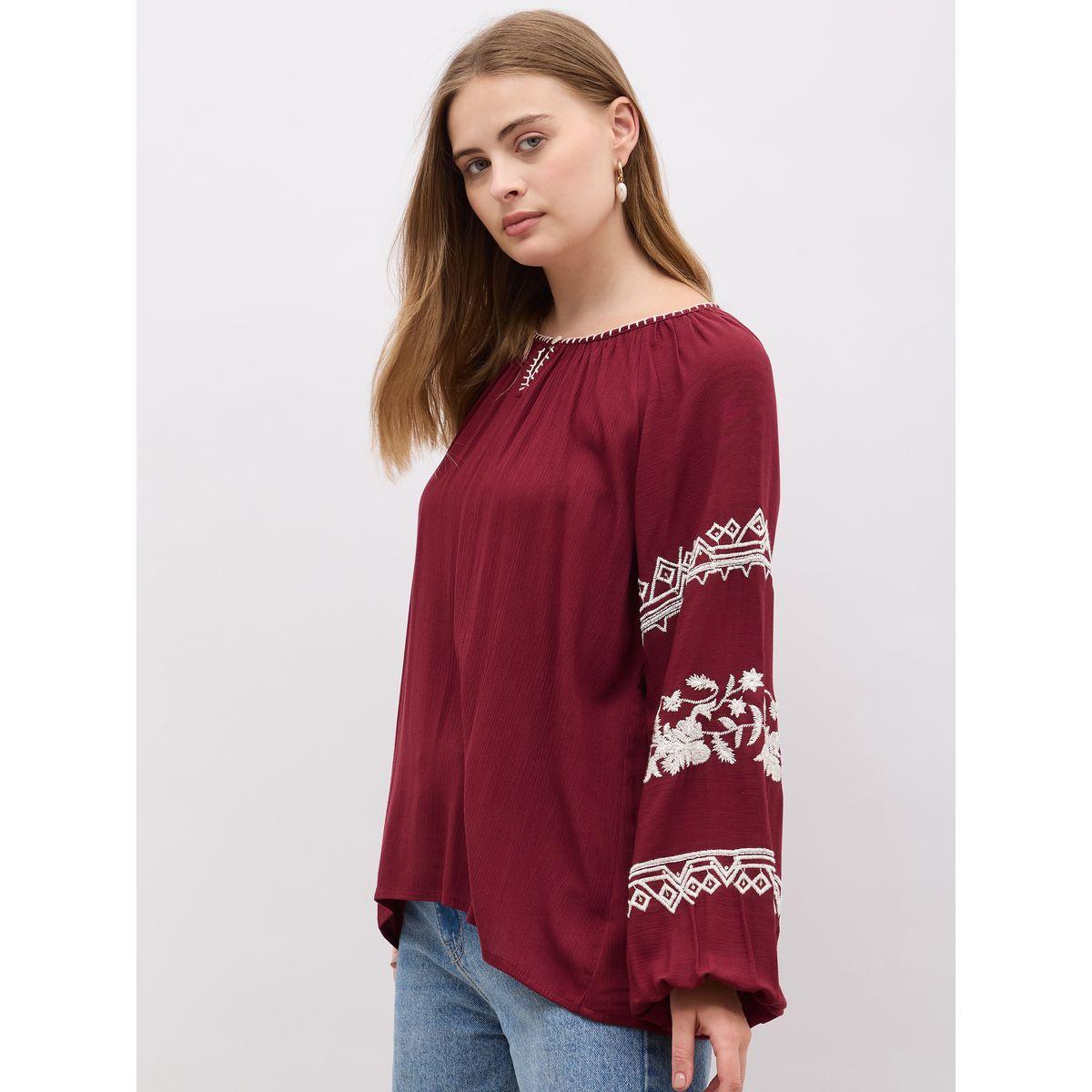 بلوزة بتفاصيل مُطرزة وأكمام بالون-women-clothing-shirtsandblouses-blouses-image-3