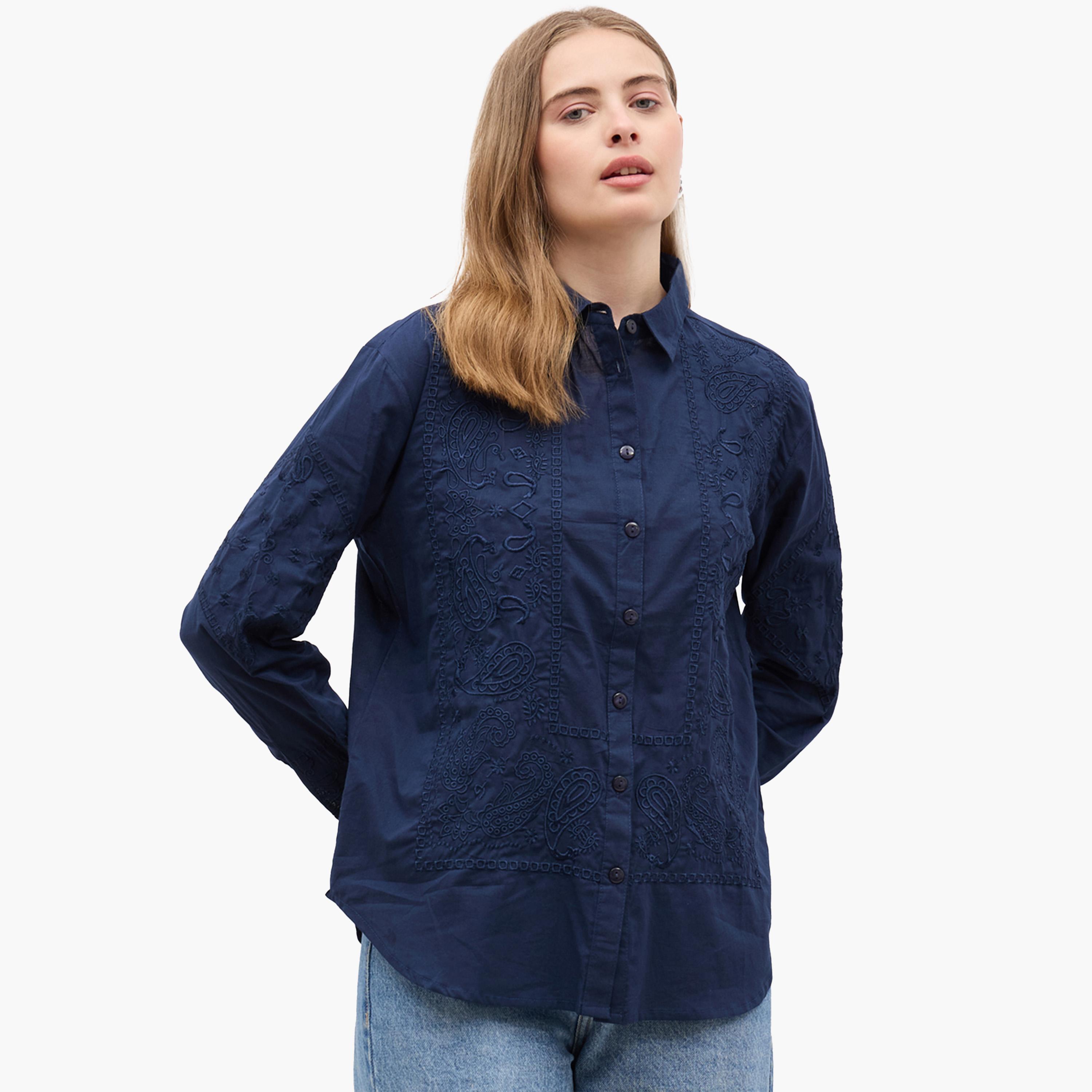 ستايلي-  قميص مطرز قصّة عادية وياقة واسعة-women-clothing-shirtsandblouses-shirts-image-1