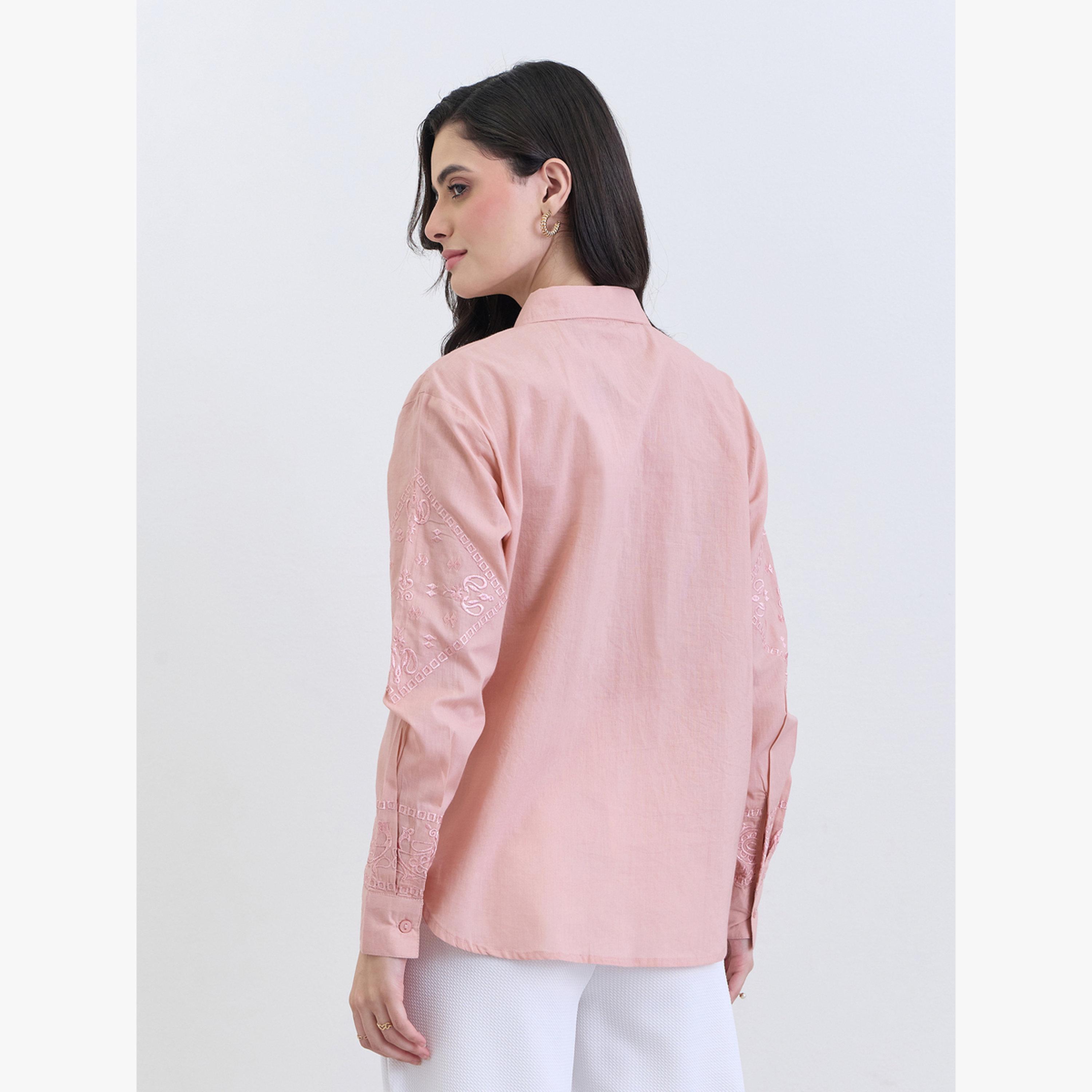 قميص مطرز بقصة عادية-women-clothing-shirtsandblouses-shirts-image-5