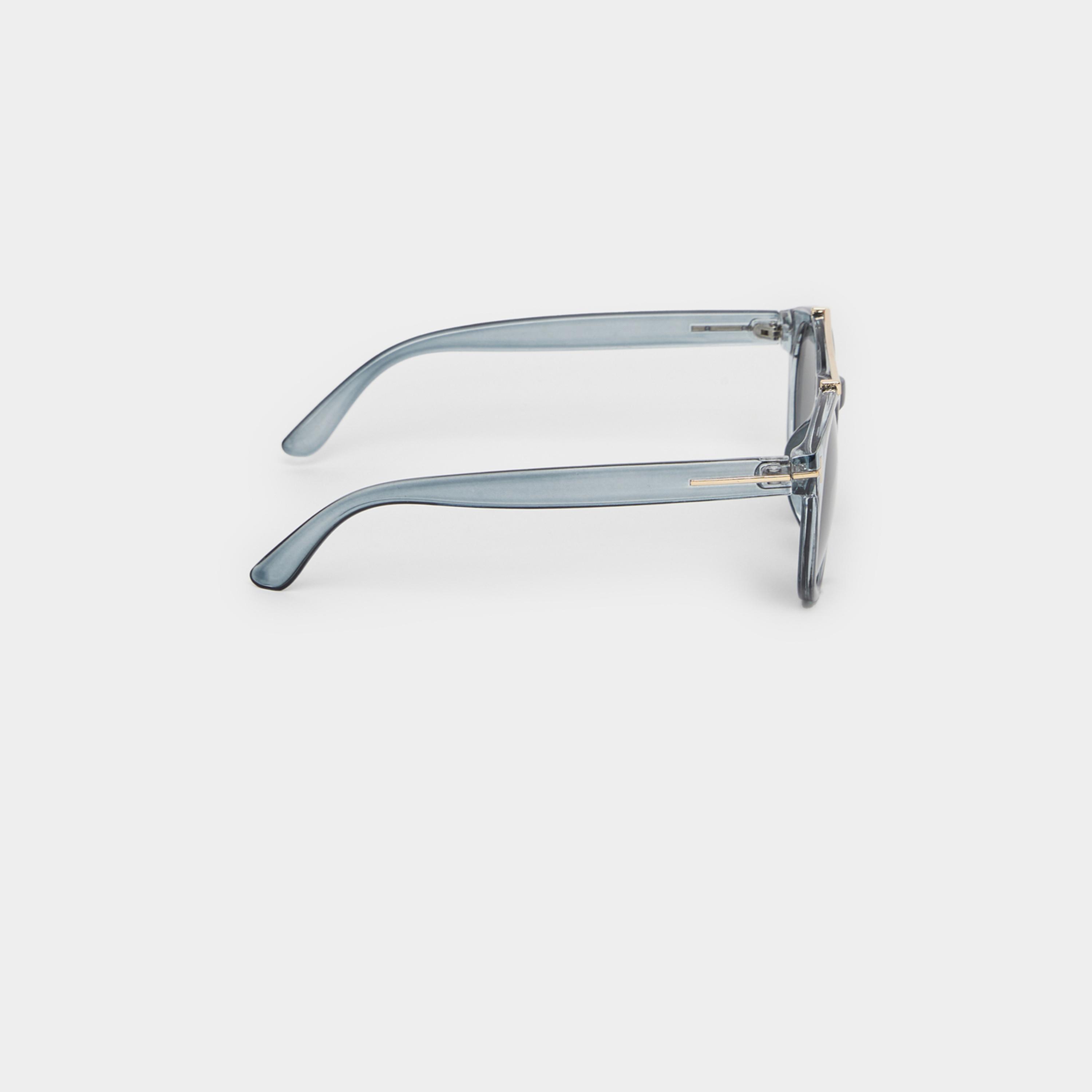 Styli Solid Double Bridge Round Sunglasses-men-sunglasses-image-3