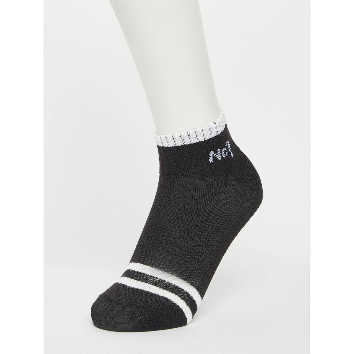 مجموعة من 5 جوارب بتفاصيل مضلعة-men-socks-image-2