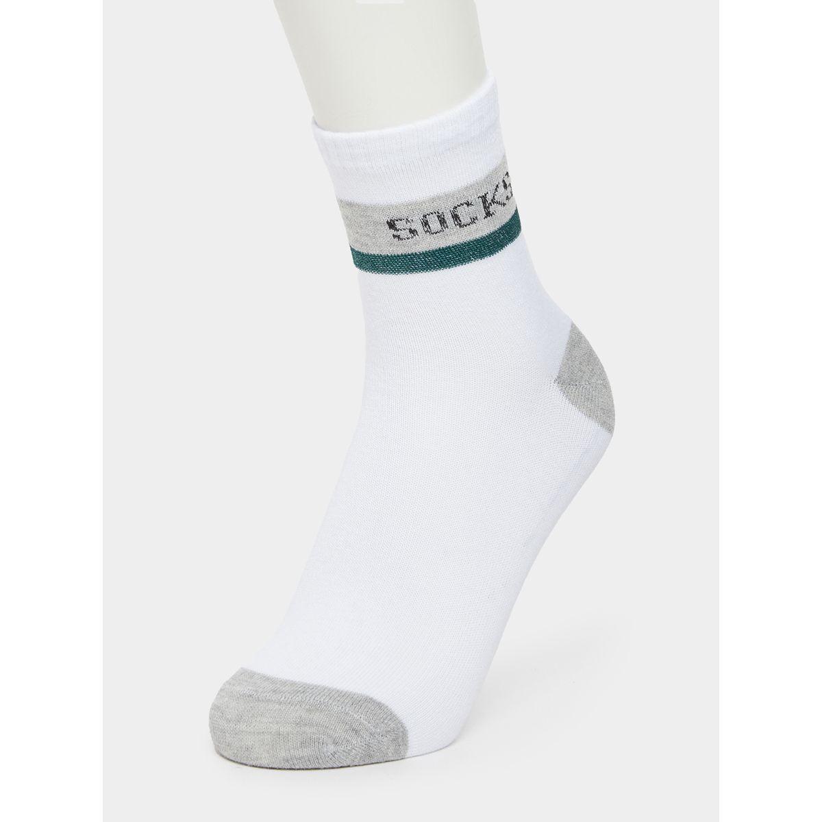 مجموعة من 5 جوارب بتفاصيل مُتباينة-men-socks-image-6