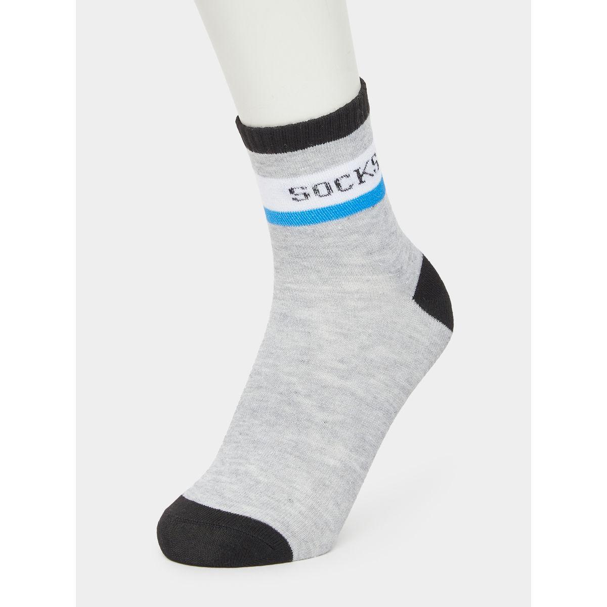 مجموعة من 5 جوارب بتفاصيل مُتباينة-men-socks-image-8