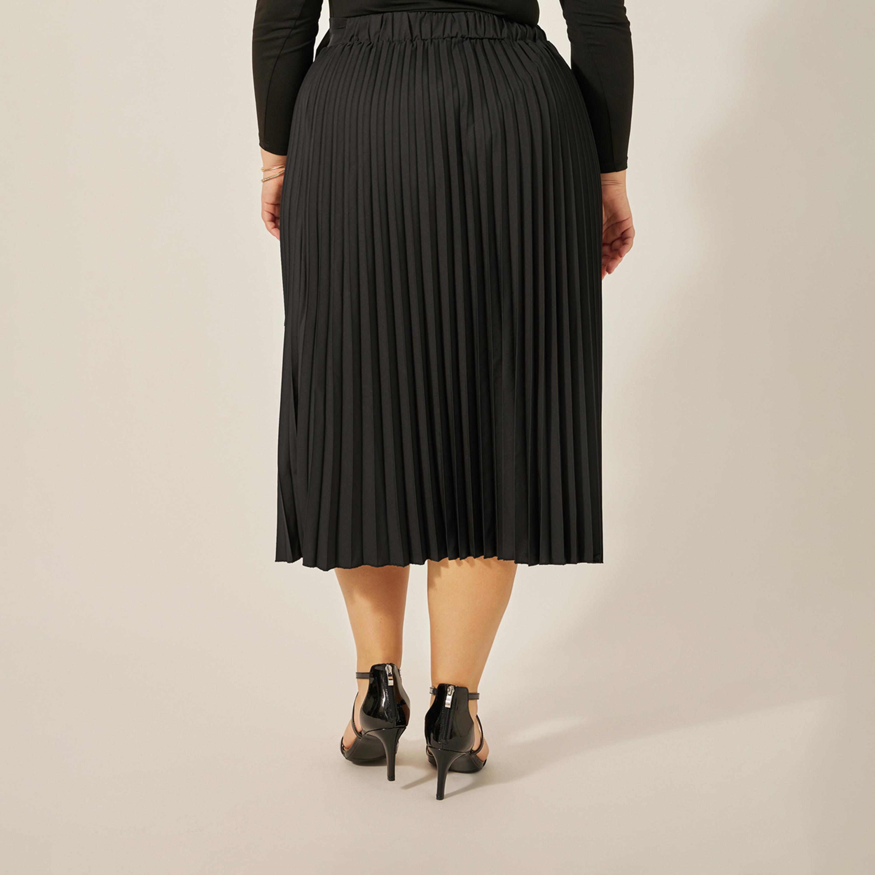 ستايلي - تنورة ميدي بقصة A وملفوفة بمقاس كبير مع تفاصيل كسرات-women-clothing-bottoms-skirts-image-4