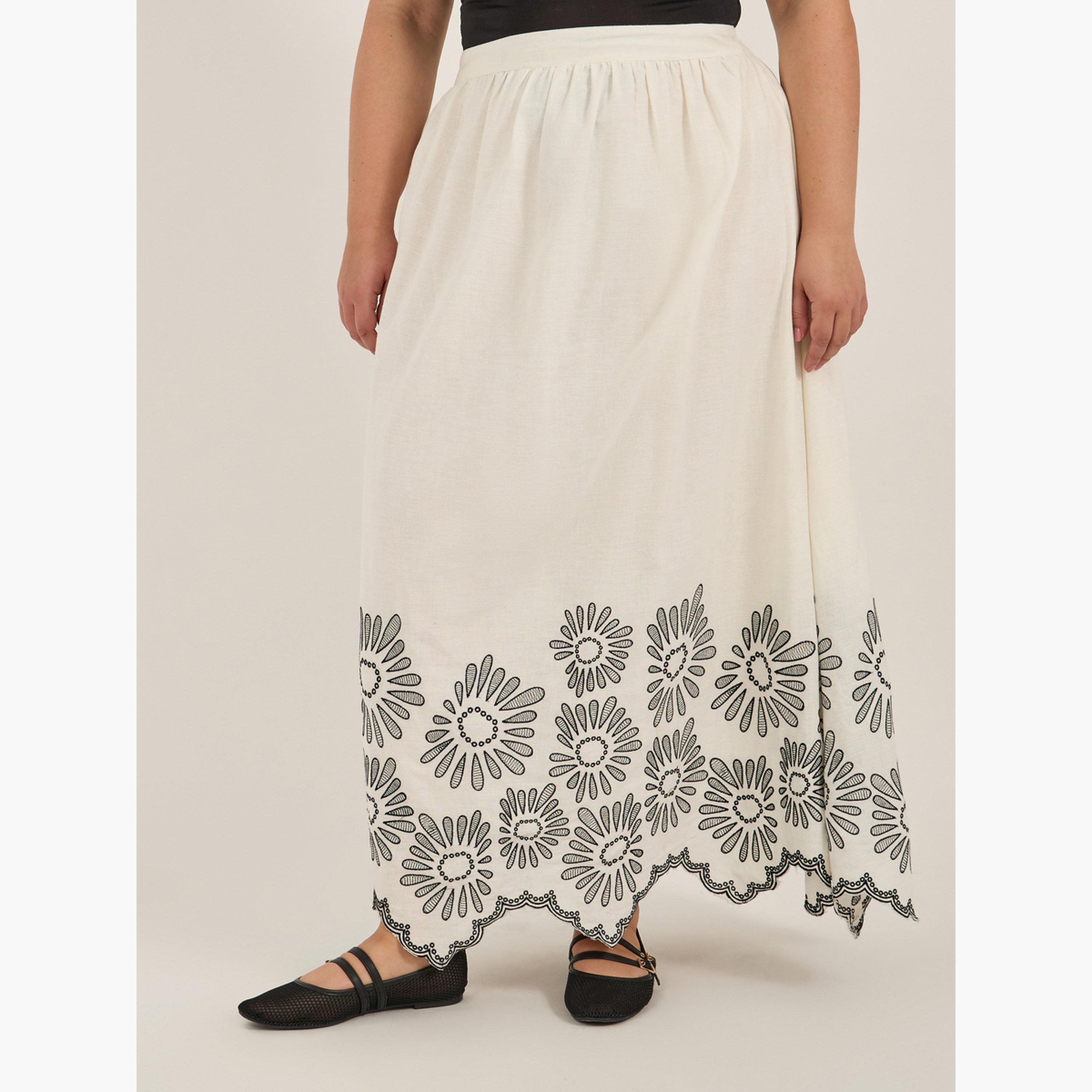 Styli Plus Size Embroidered Hem Maxi Skirt-women-clothing-bottoms-skirts-image-1