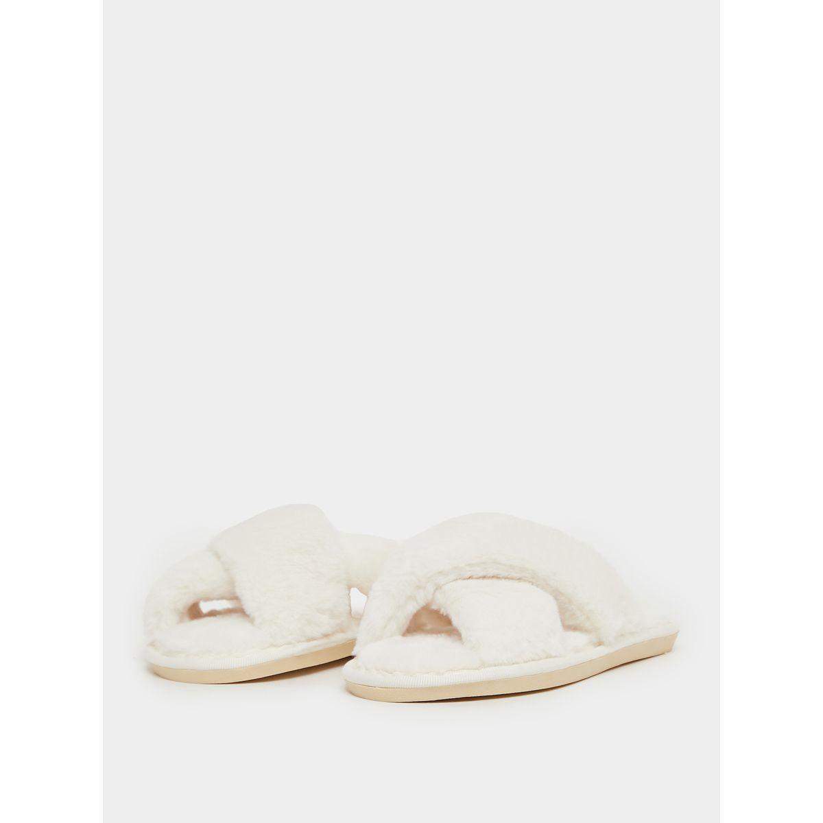 Styli Criss Cross Strap Fluffy Bedroom Slippers-women-shoes-bedroomslippers-image-3