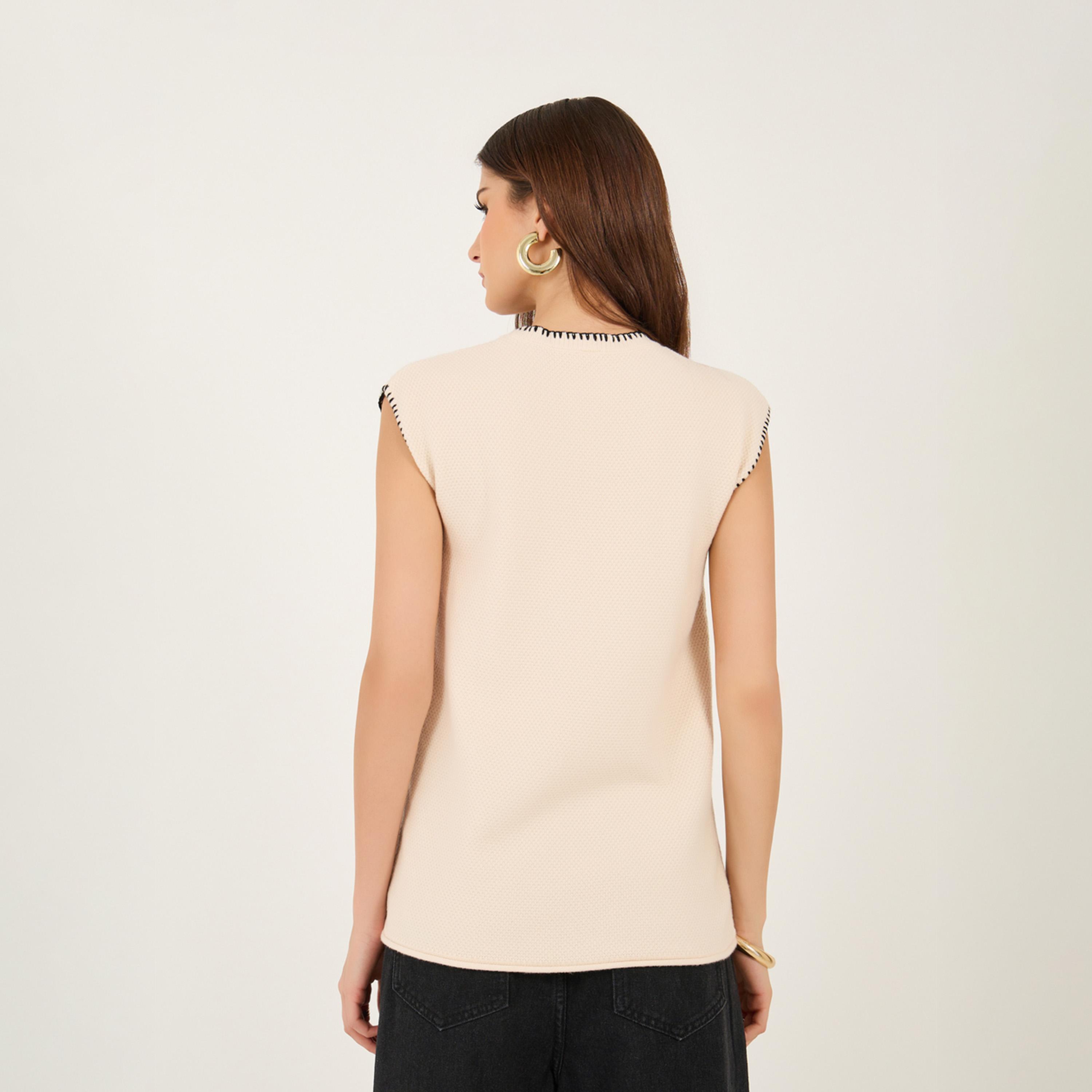 بلوزة بدون أكمام مع تفاصيل خياطة متباينة-women-clothing-tshirts-image-4