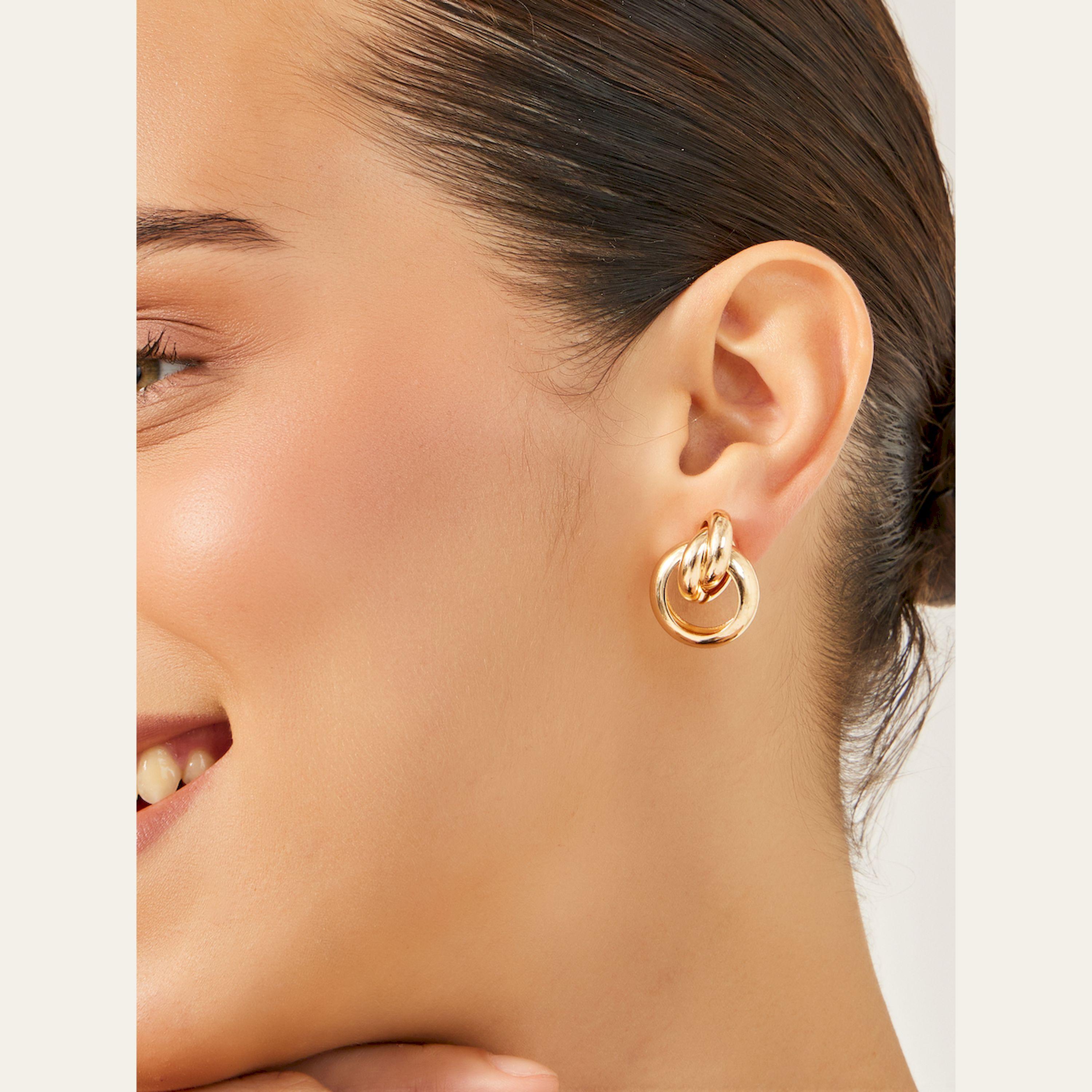 ستايلي - طقم من قطعتين - أقراط متنوعة ذات نقشات مختلفة-women-watchesandjewellery-jewellery-earrings-image-2