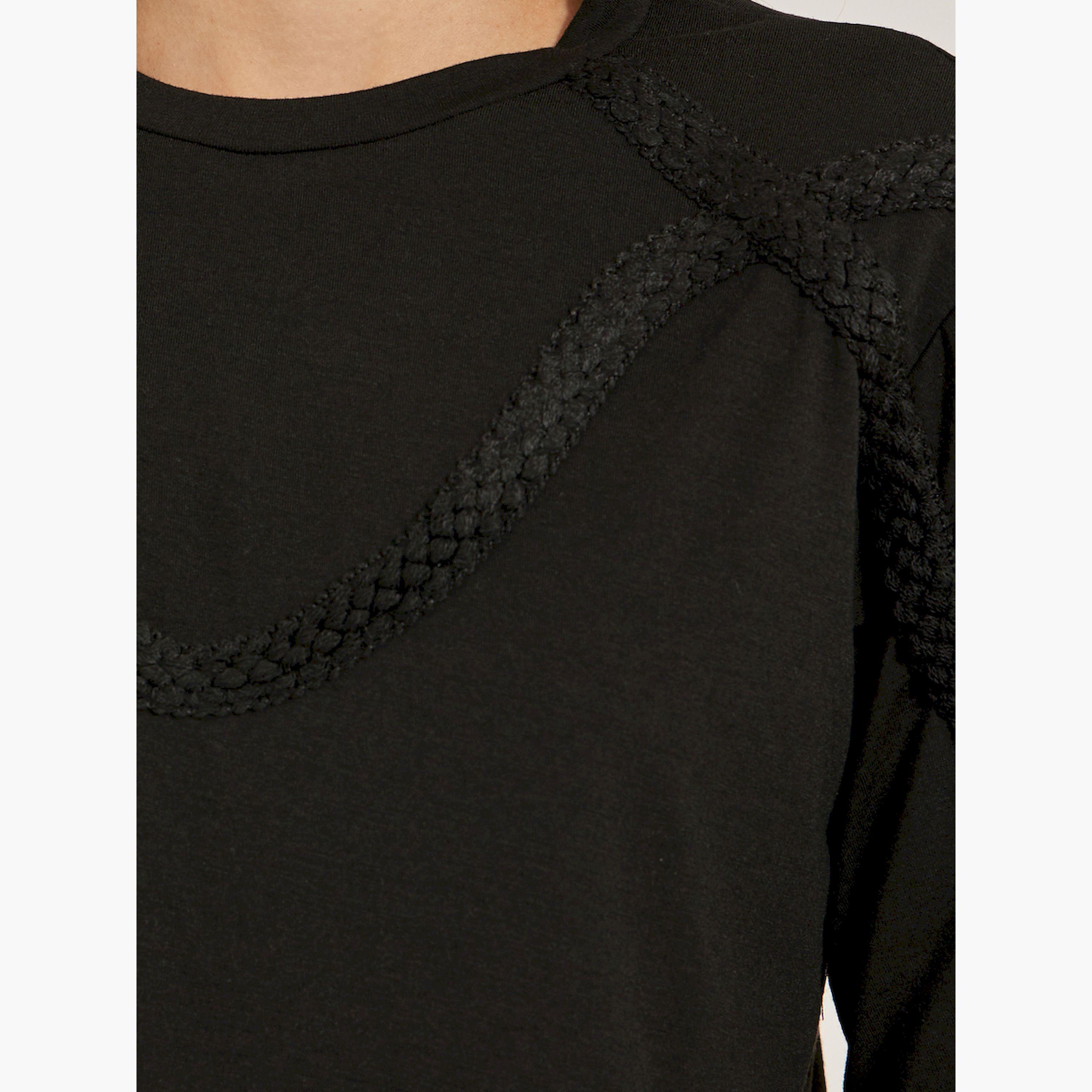 ستايلي - تي شيرت برقبة دائرية وتفاصيل دانتيل مضفرة-women-clothing-tshirts-image-4