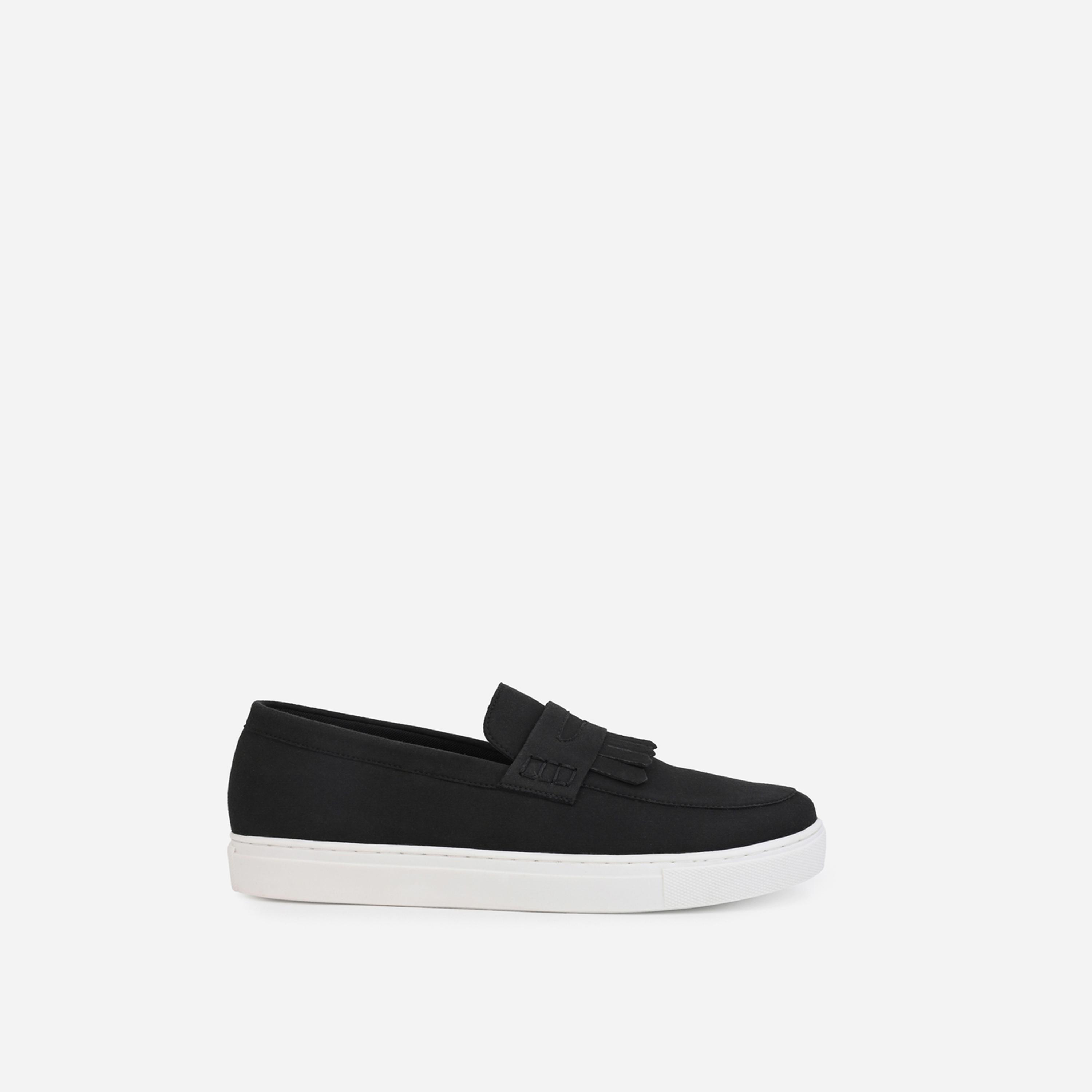 ستايلي - حذاء كاجوال بمظهر جلد سويد وتفاصيل شراشيب-men-shoes-loafersandmoccasins-image-2