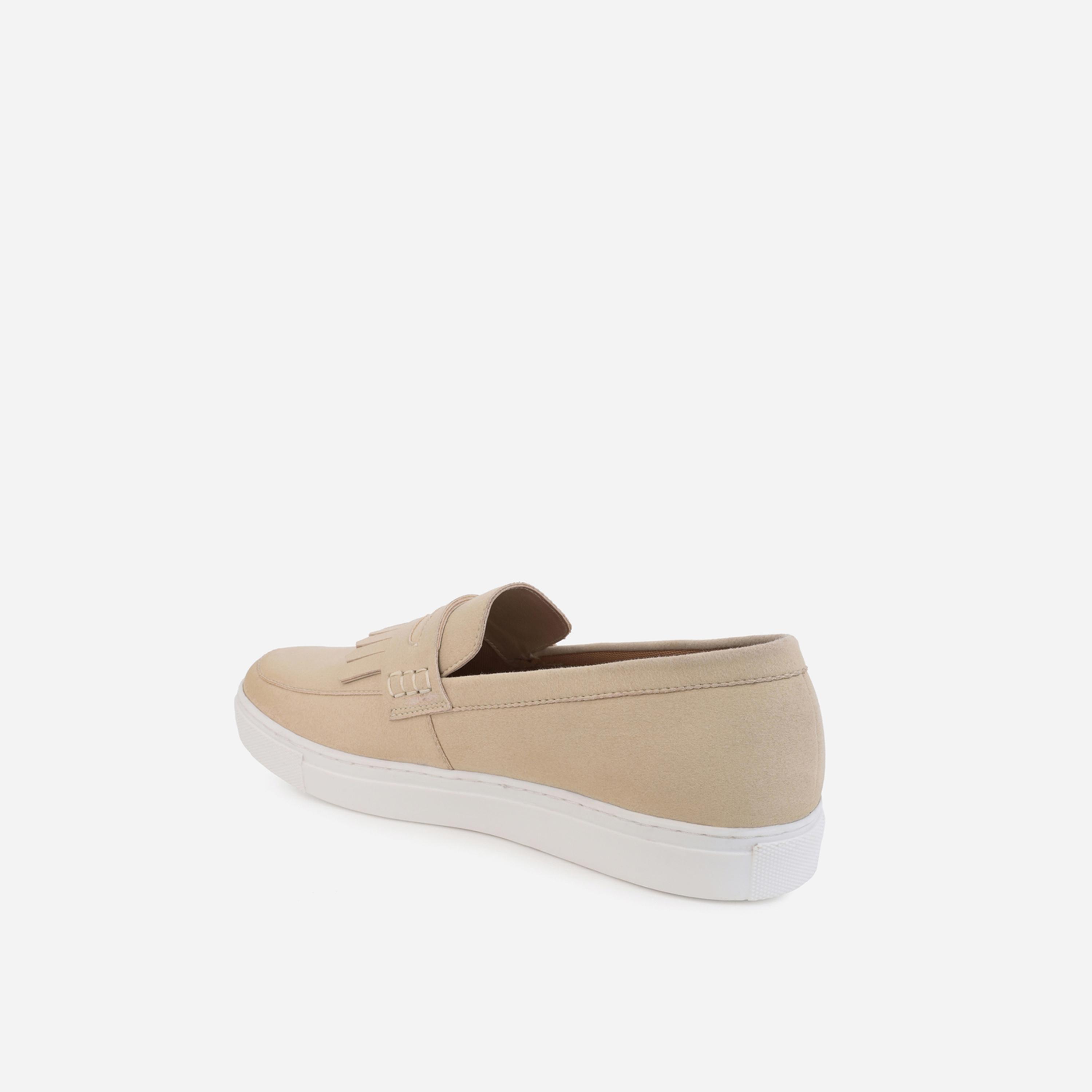 ستايلي - حذاء كاجوال بمظهر جلد سويد وتفاصيل شراشيب-men-shoes-loafersandmoccasins-image-4