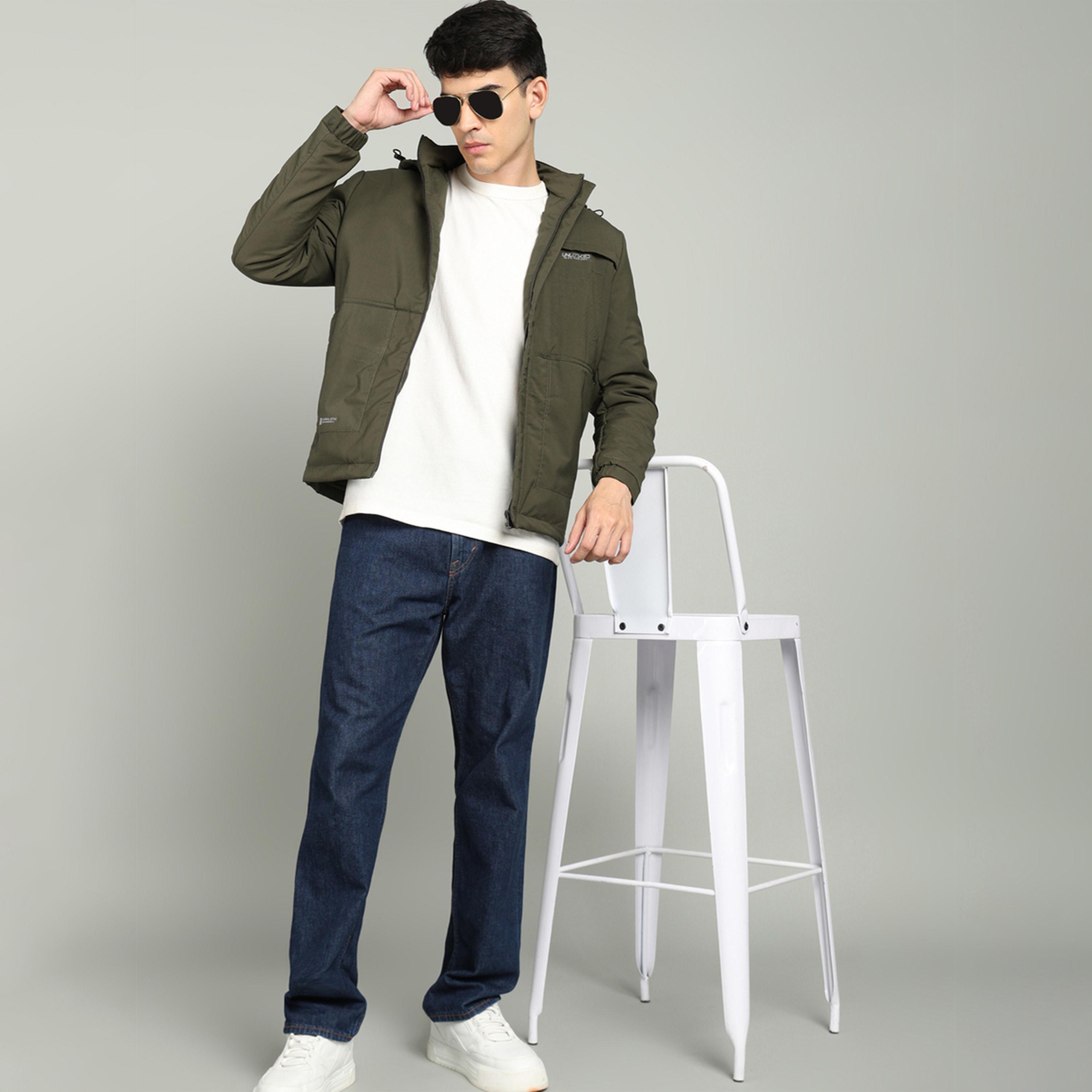 فورت كولينز × ستايلي - جاكيت خفيف الوزن بقبعة وسحاب أمامي-men-clothing-jacketsandblazers-jackets-image-3