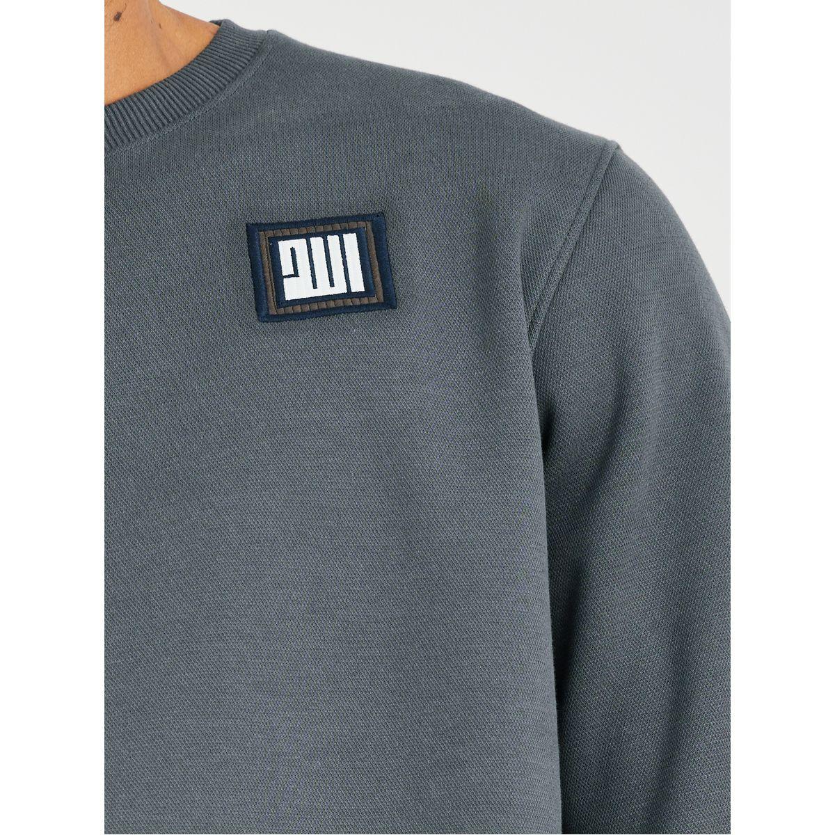 Fort Collins Slogan Print Round Neck Sweatshirt-men-winterwear-hoodiesandsweatshirts-image-4