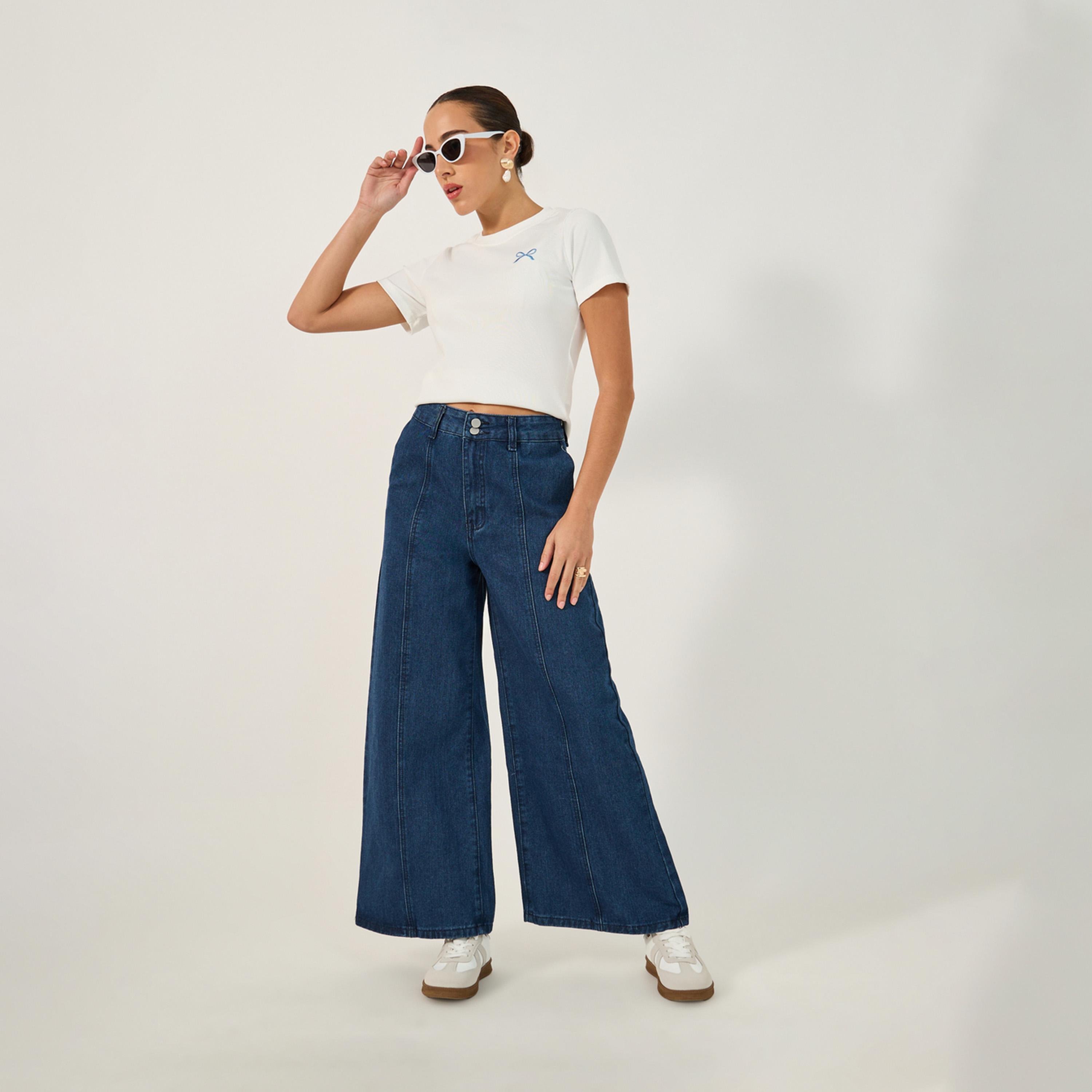 ستايلي - بنطال جينز واسع الساق بخصر مرتفع وتفاصيل ثنيات-women-clothing-bottoms-jeans-image-1