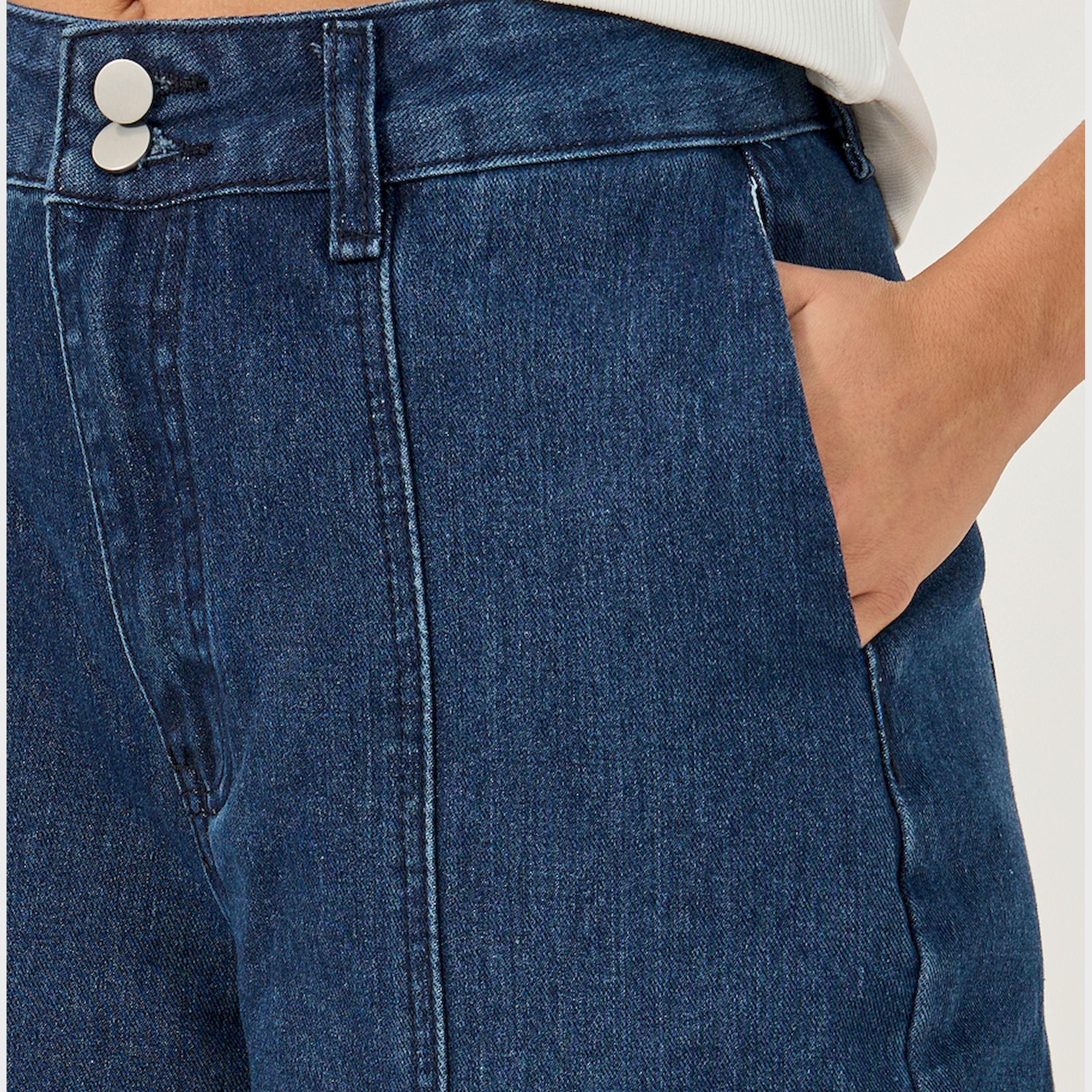 ستايلي - بنطال جينز واسع الساق بخصر مرتفع وتفاصيل ثنيات-women-clothing-bottoms-jeans-image-3