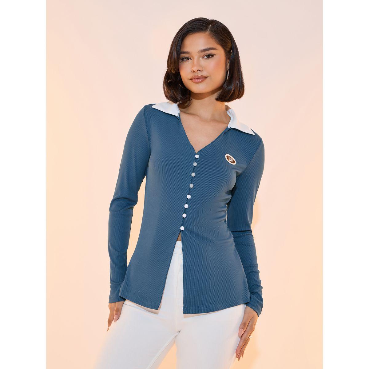 بلوزة محبوكة بتفاصيل مضلعة مع شارة مُرقعة-women-clothing-shirtsandblouses-blouses-image-1
