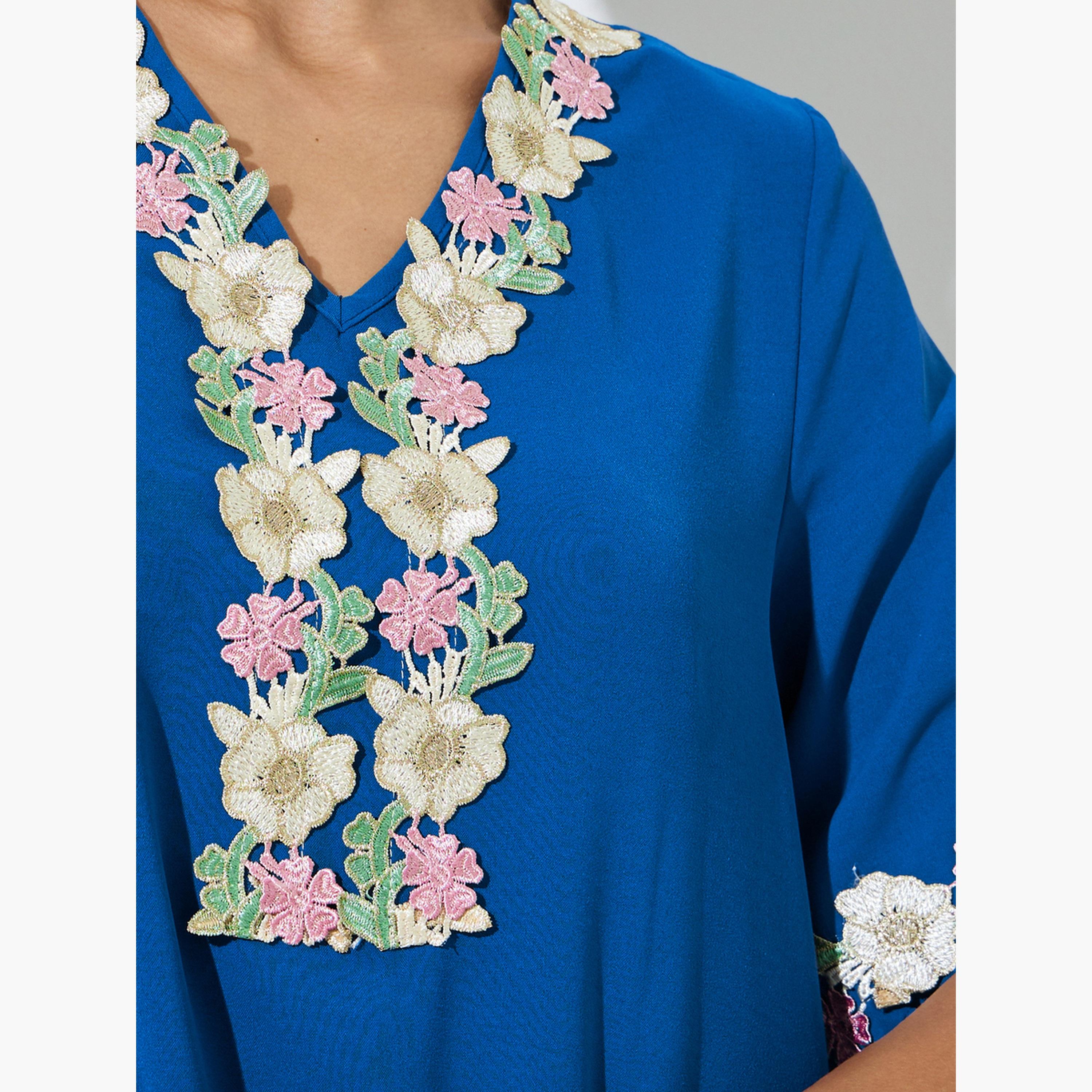 جلابية بتفاصيل دانتيل ونقشة زهور-women-arabicclothing-jalabiyas-image-4