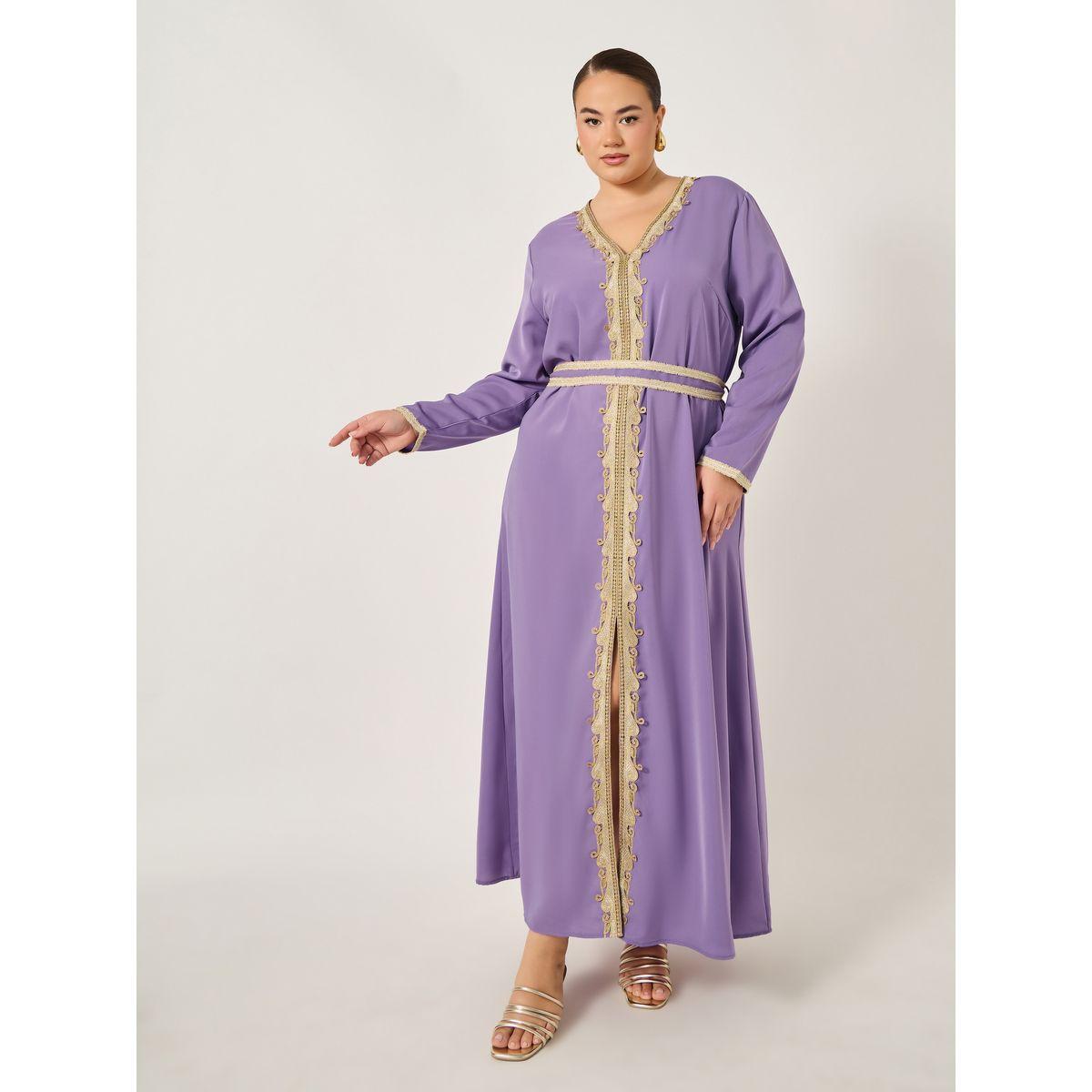 أميرة x ستايلي قفطان بمقاس كبير وتفاصيل دانتيل-women-arabicclothing-jalabiyas-image-1