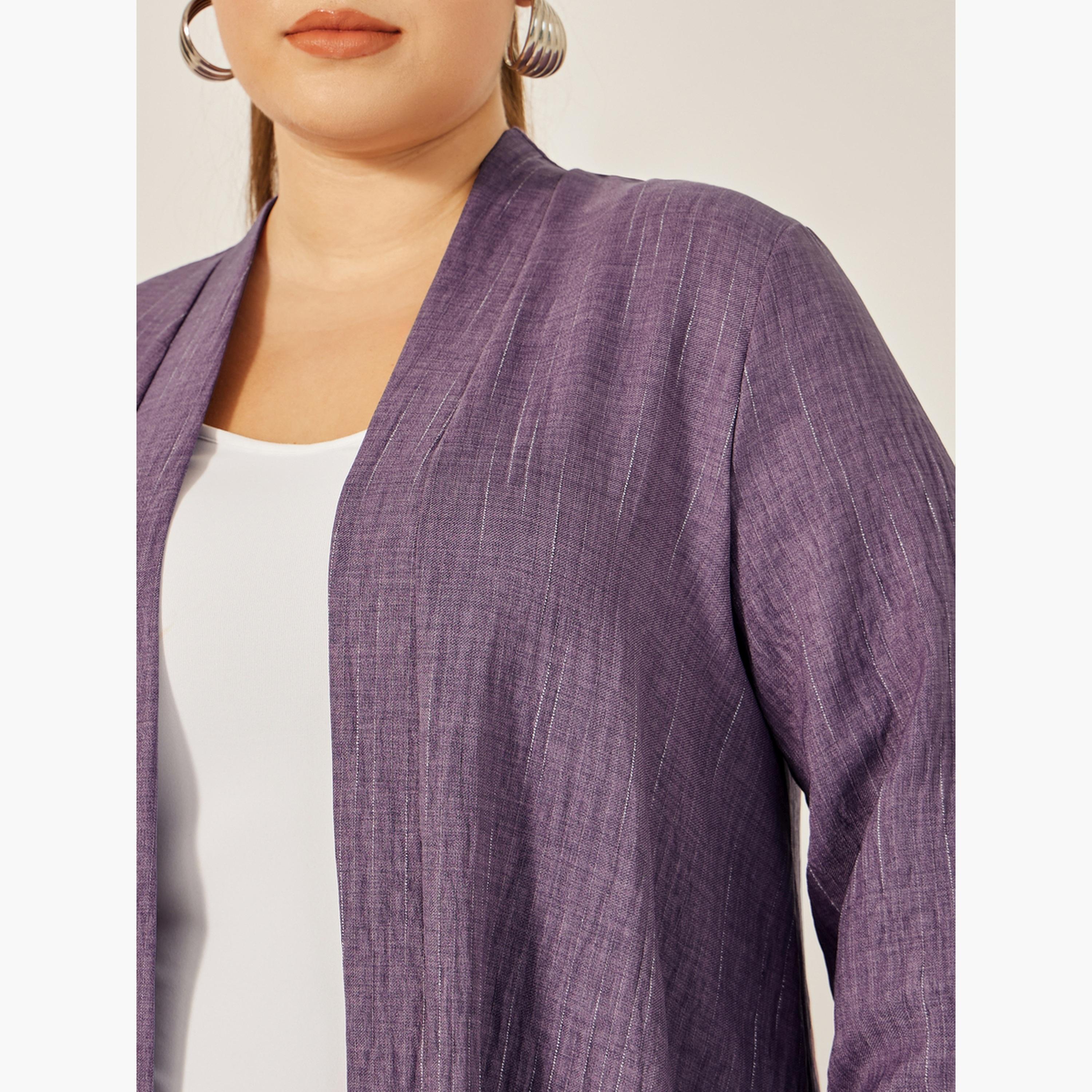 Styli Plus Size Striped Abaya with Back Pleated Detail-women-arabicclothing-abayas-image-5