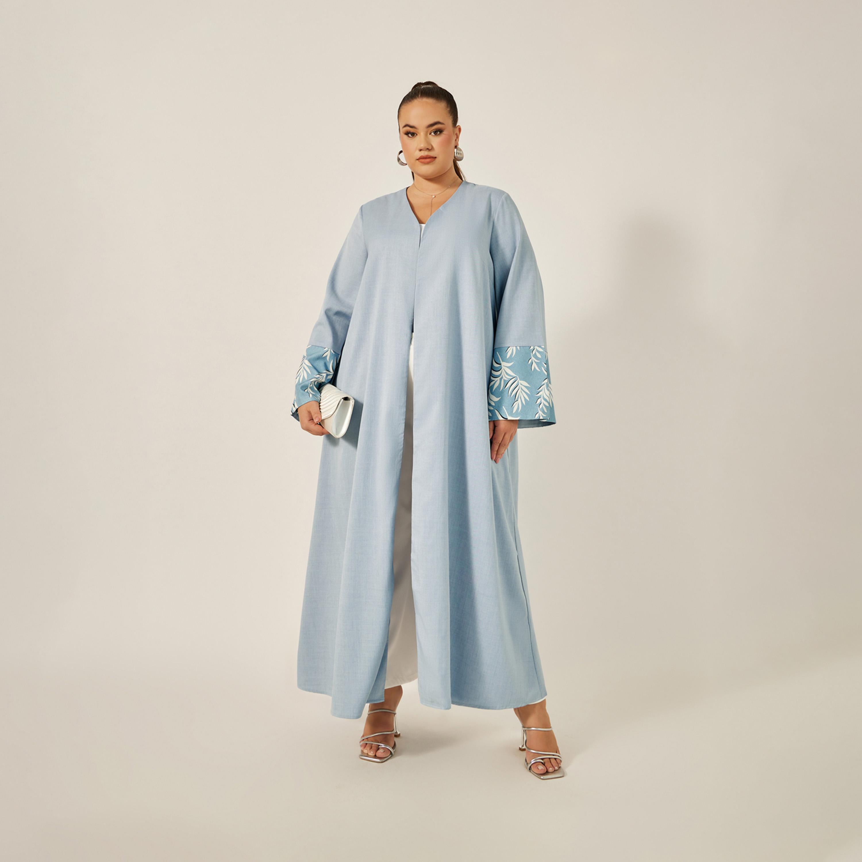 ستايلي - عباية بمقاس كبير مفتوحة من الأمام بقصة A مع تفاصيل متناسقة مطبوعة-women-arabicclothing-abayas-image-1