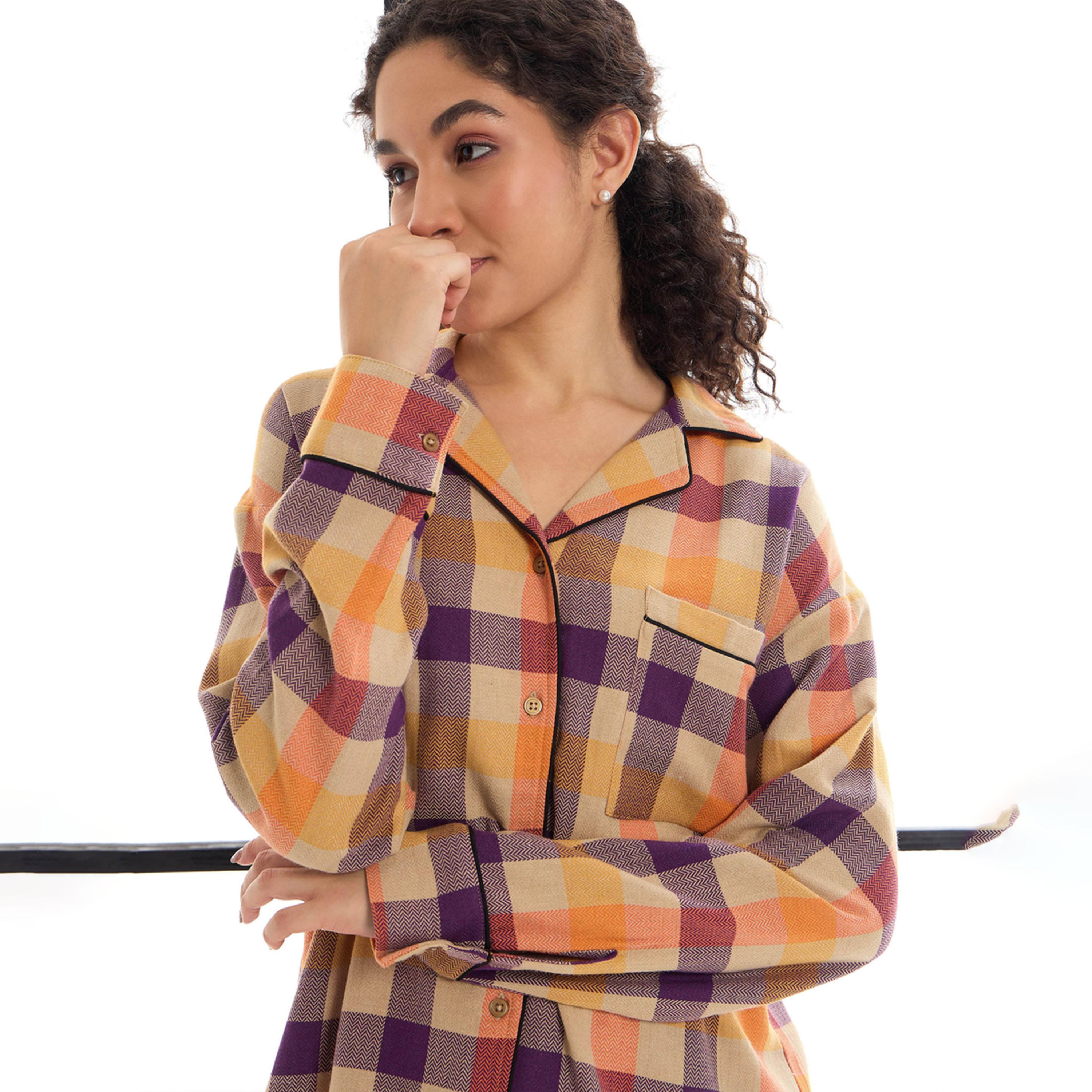 ساسافراس × ستايلي - طقم قميص وبنطال نوم من القطن مربعات-women-clothing-nightwear-pyjamas-longsets-image-4