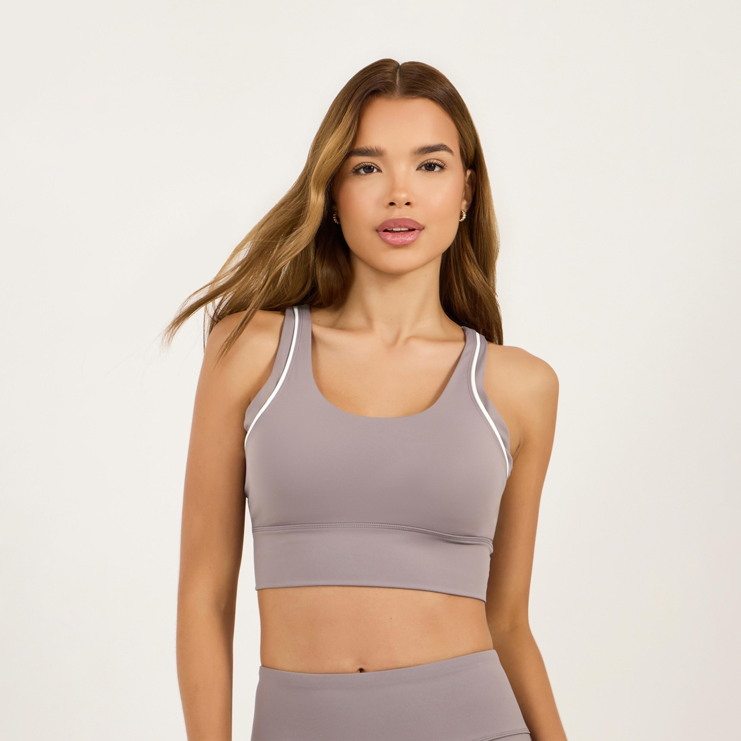 ستايلي - طقم حمالة صدر رياضية بأحزمة ظهر متعددة مع ليقنز-women-clothing-sportswearandactivewear-trackpantsandtracksuits-image-2