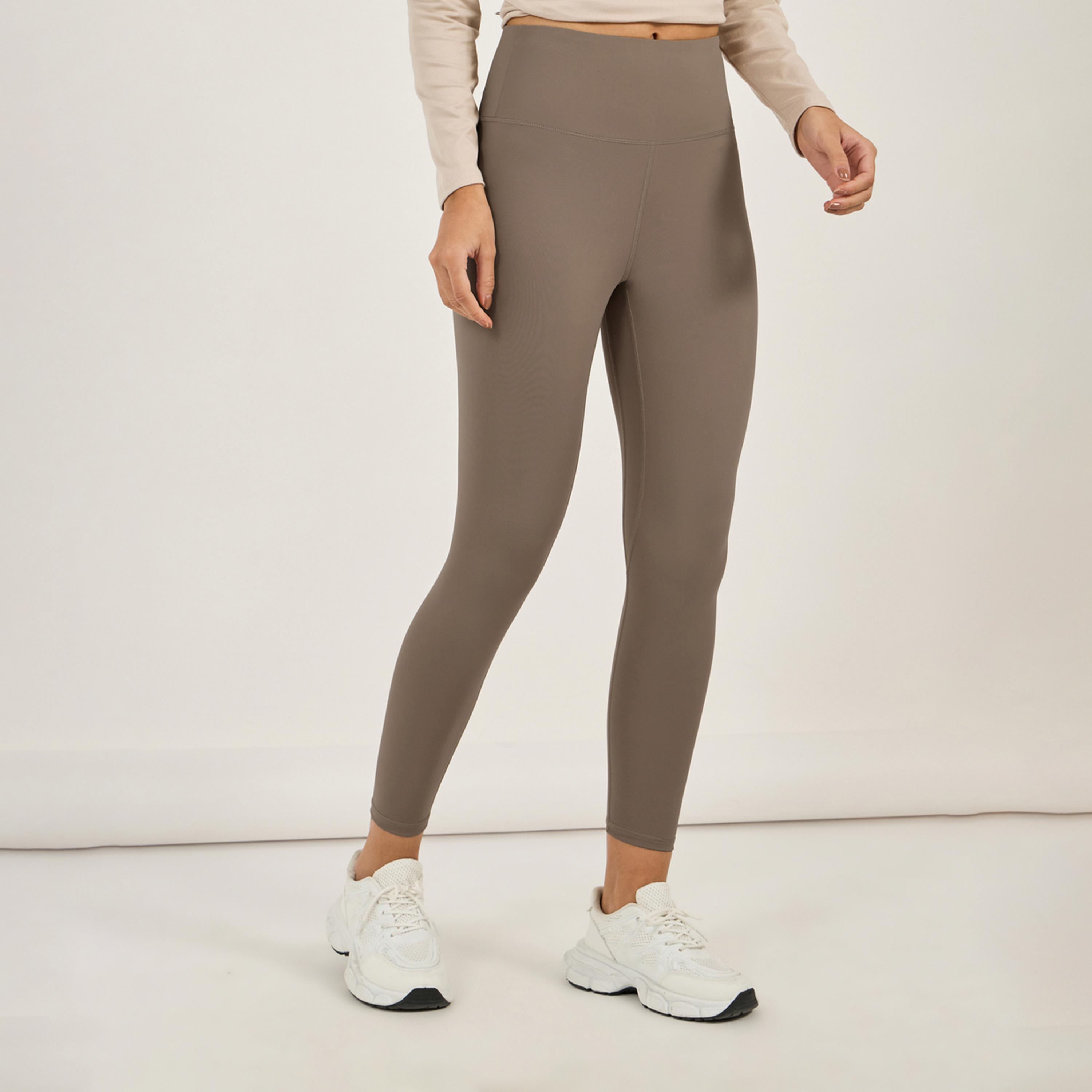 ستايلي - ليقنز رياضي بحزام خصر عريض 7/8-women-clothing-sportswearandactivewear-bottoms-image-1