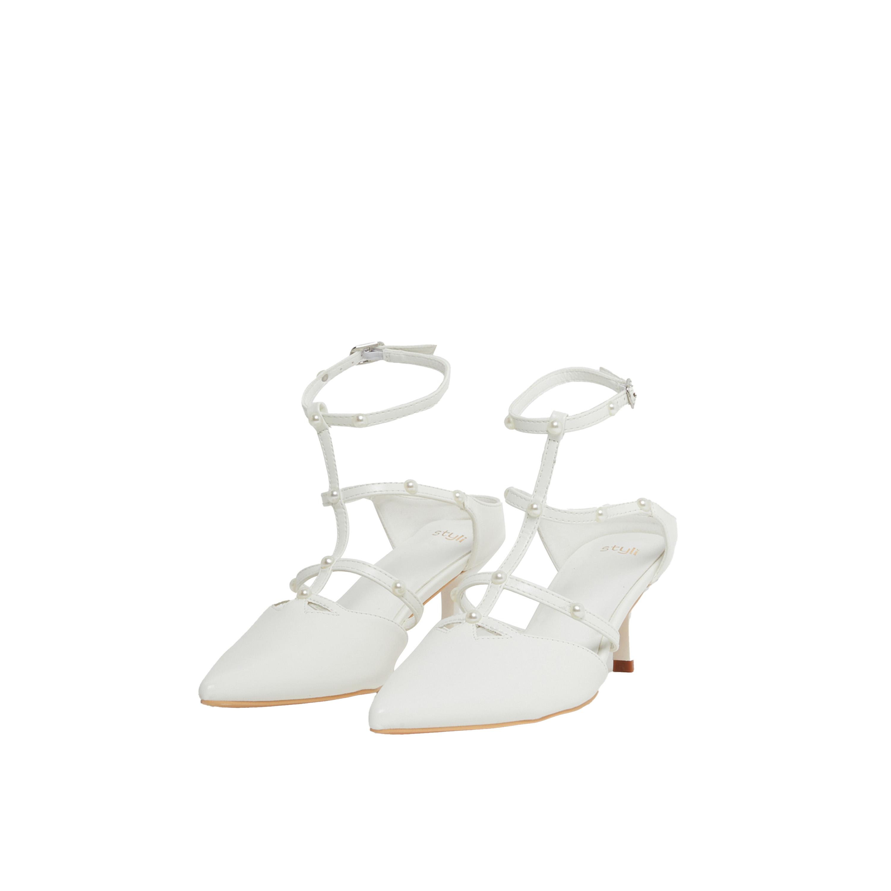 ستايلي - حذاء بمقدمة مدببة مزين باللؤلؤ الصناعي-women-shoes-heels-image-2