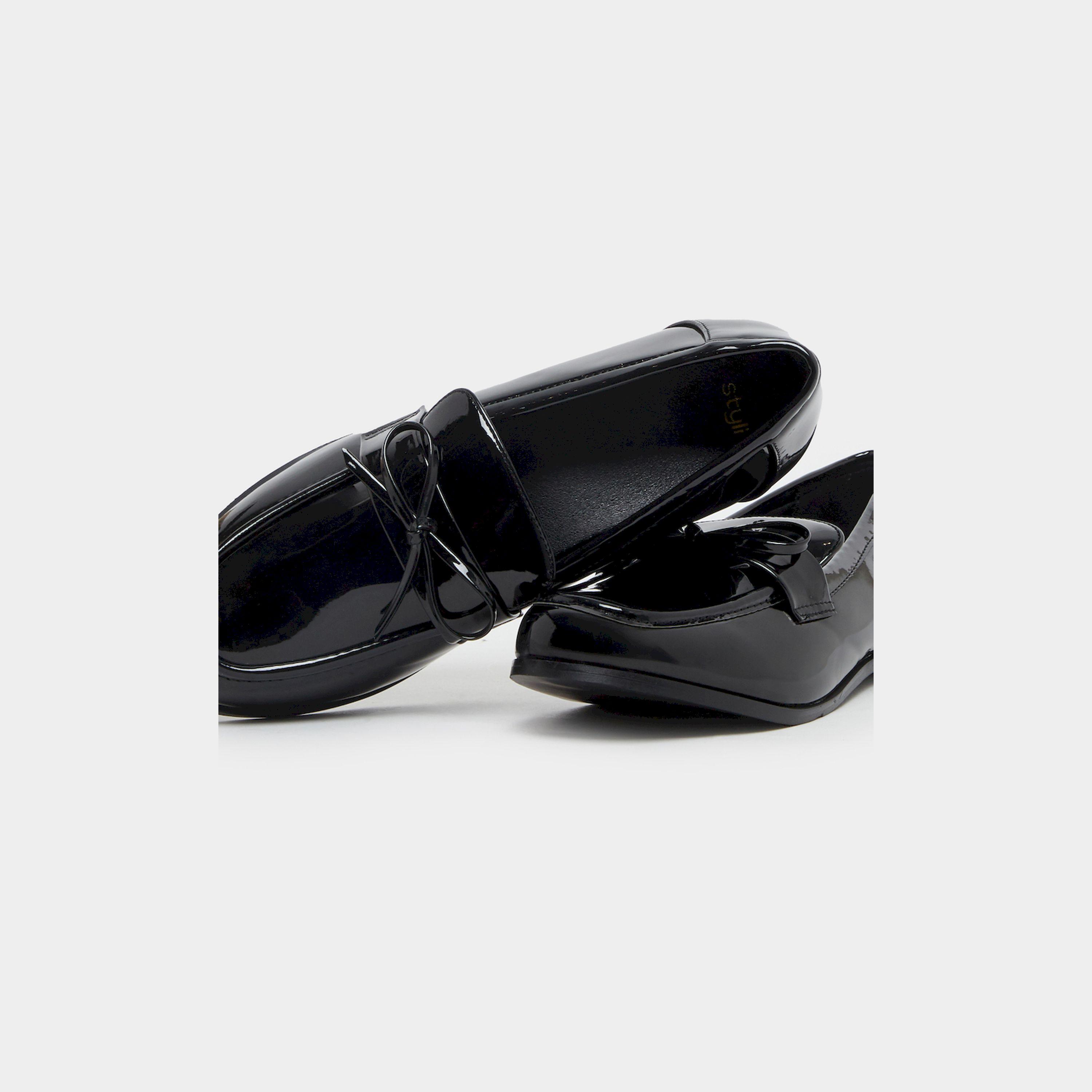 Styli Leather Look Slip-On Loafers With Bowknot Detail-women-shoes-loafersandmoccasins-image-4