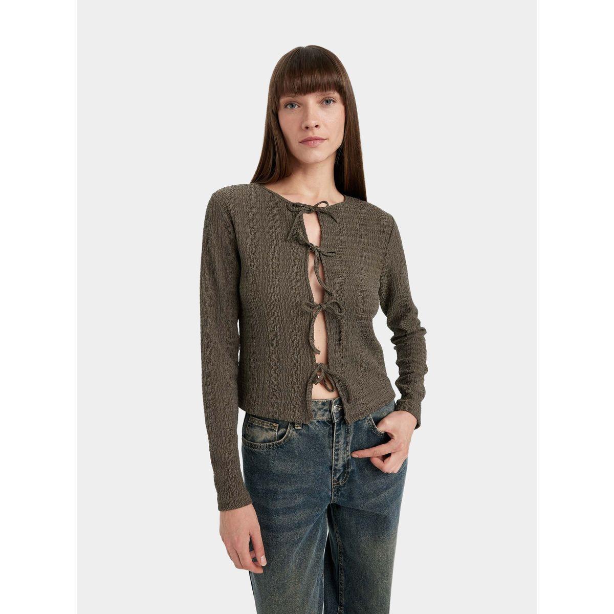 تونيك بياقة دائرية وتفاصيل بارزة الملمس-women-clothing-tshirts-image-5