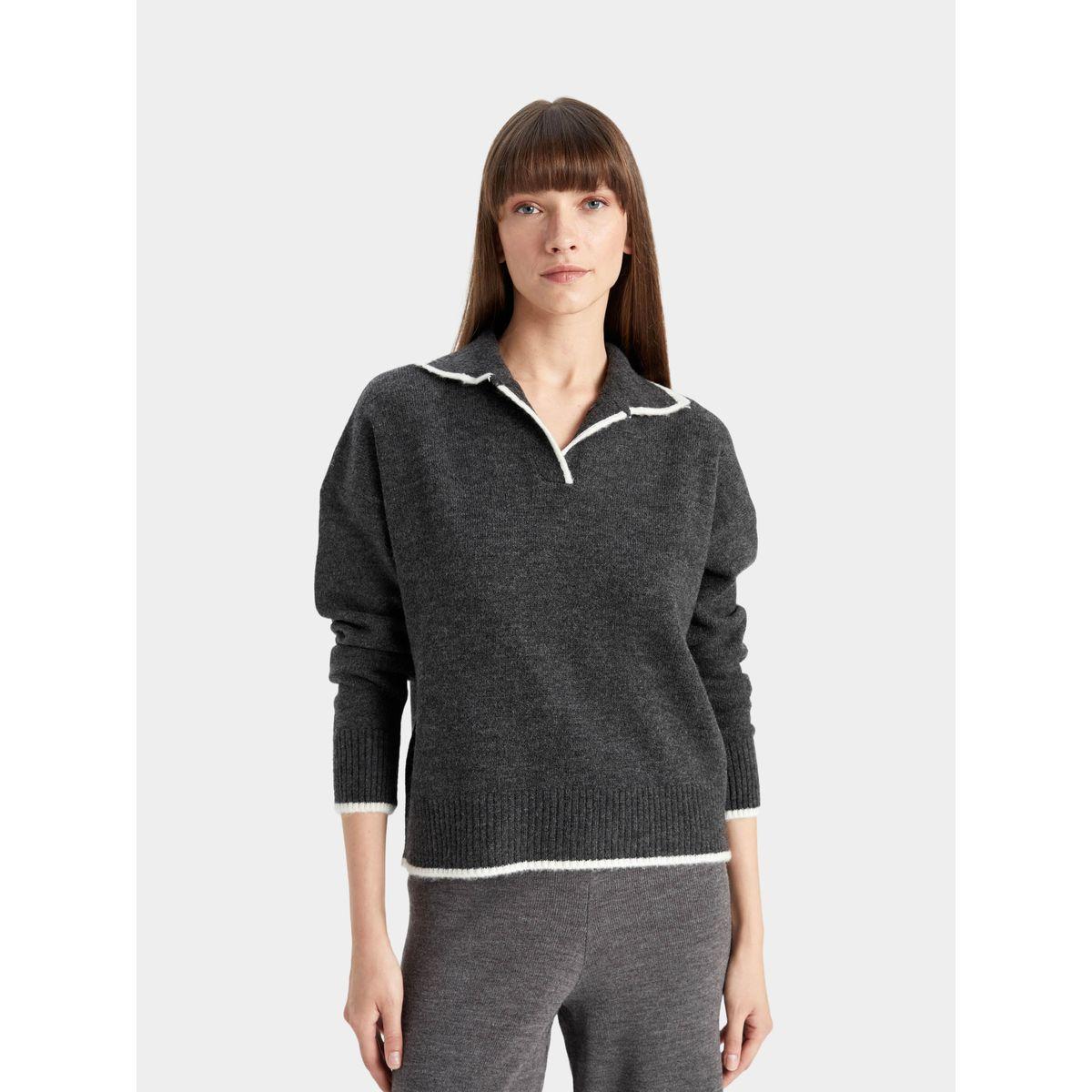 DeFacto X Styli  Regular Fit Soft Textured Polo Neck Knit Sweater-women-winterwear-cardigansandjumpers-cardigans-image-3