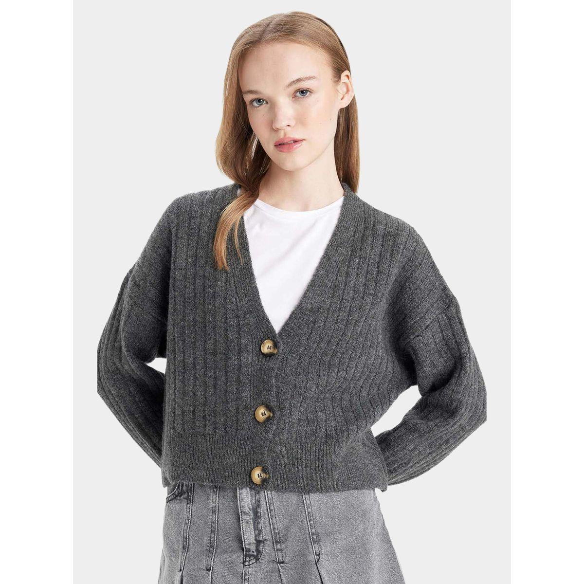 DeFacto X Styli  Ribbed V Neck Oversized Crop Cardigan-women-winterwear-cardigansandjumpers-cardigans-image-1