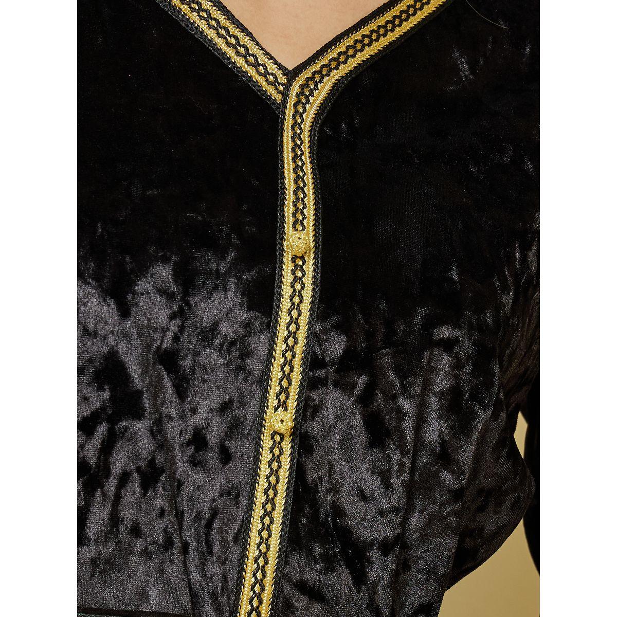قفطان مخمل بتفاصيل دانتيل مع حزام خصر-women-arabicclothing-kaftan-image-3