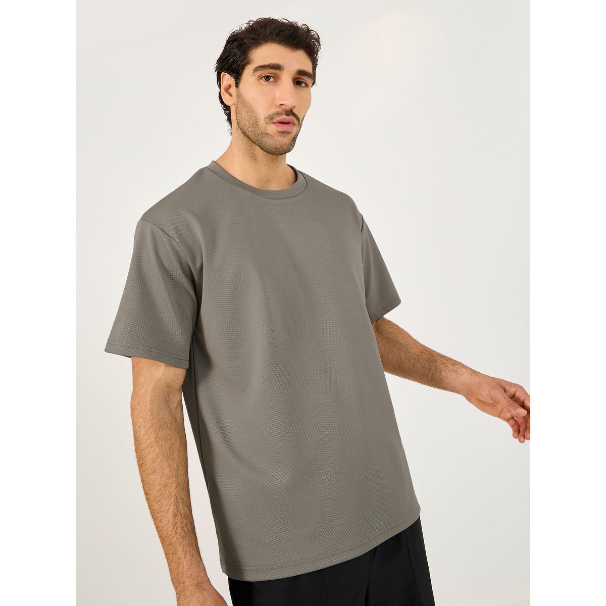 تيشيرت رياضي فضفاض بتفاصيل بارزة الملمس-men-clothing-sportswearandactivewear-tshirtsandpolos-image-4