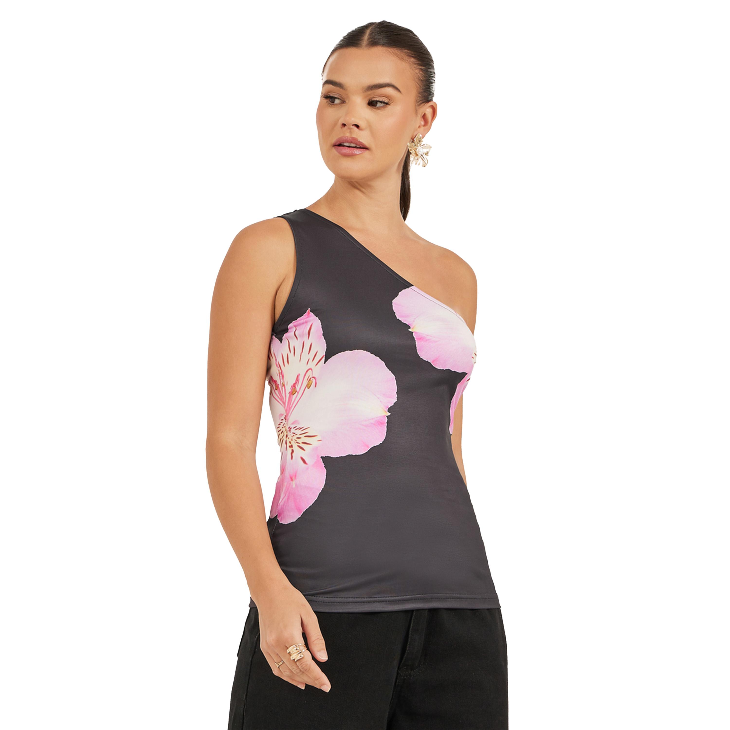 ستايلي - بلوزة ملائمة للجسم بكتف واحد بطبعة زهور-women-clothing-tshirts-image-3