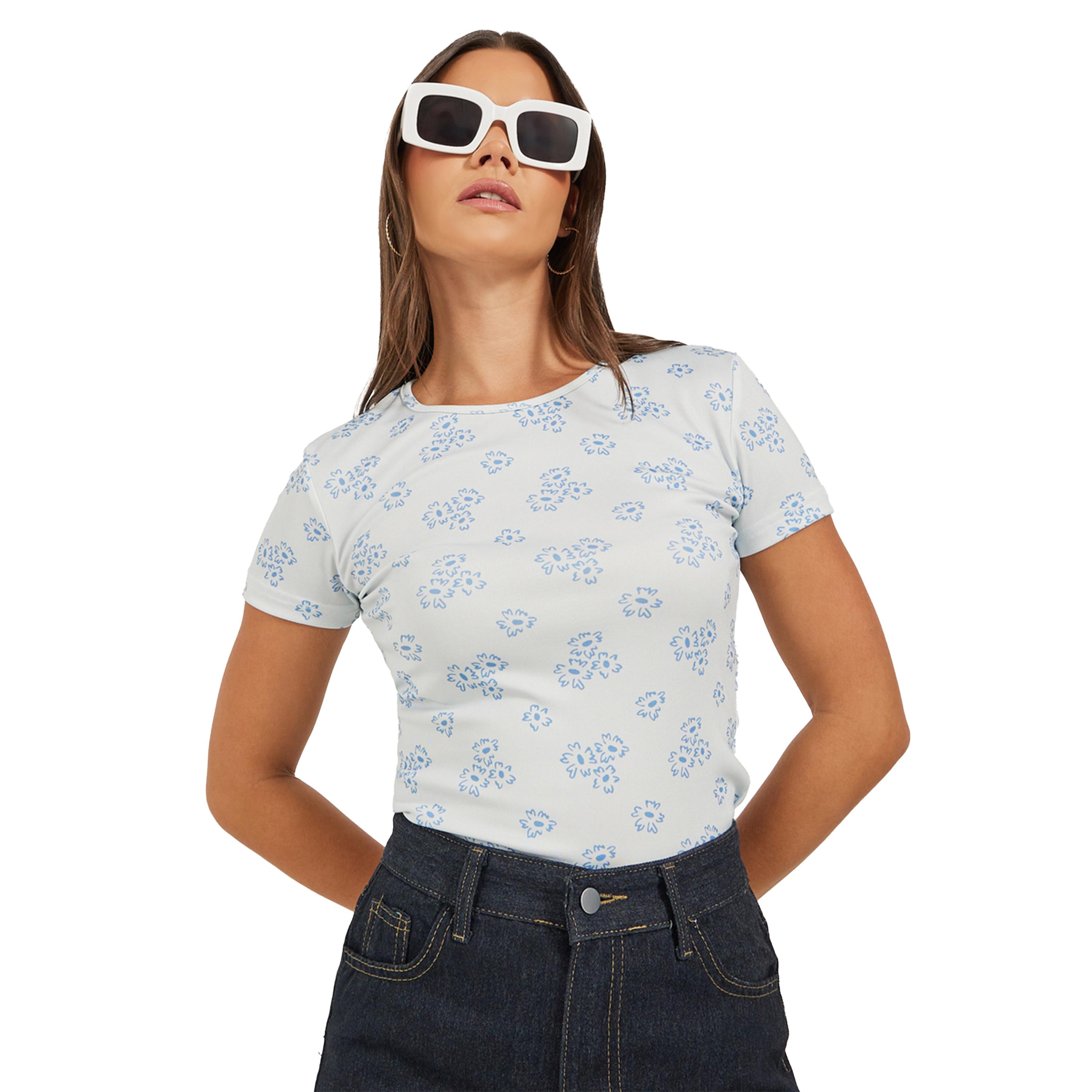 ستايلي - تي شيرت بطبعة زهور مضلعة ورقبة دائرية-women-clothing-tshirts-image-1