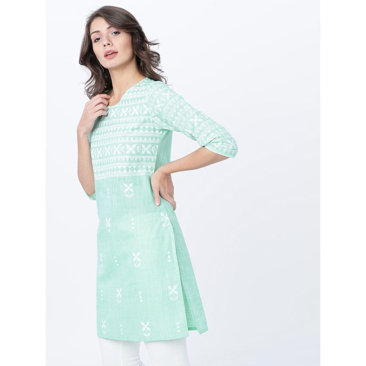بلوزة تونيك بطبعة هندسية وأكمام 3/4 فيشود × ستايلي-women-clothing-shirtsandblouses-blouses-image-2
